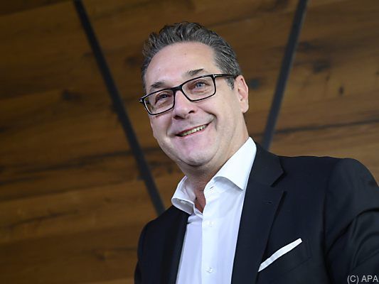 Die Zukunft der Facebook-Seite von Strache bleibt offen