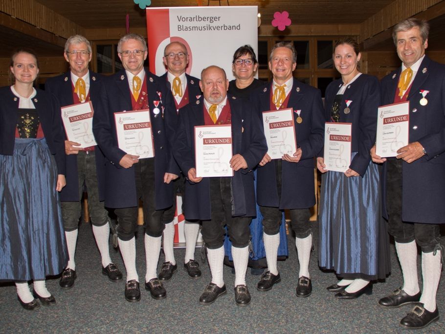 Gratulation an die Musikanten des BMV Nenzing Gratulation an die Musikanten des BMV Nenzing