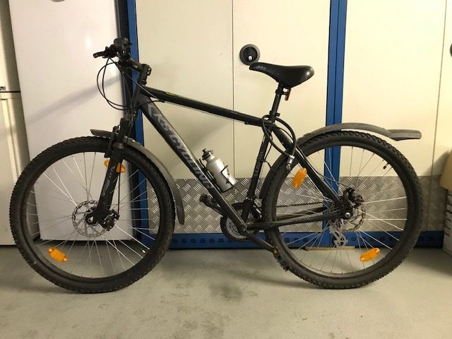 Wem gehört dieses Fahrrad? Wem gehört dieses Fahrrad?