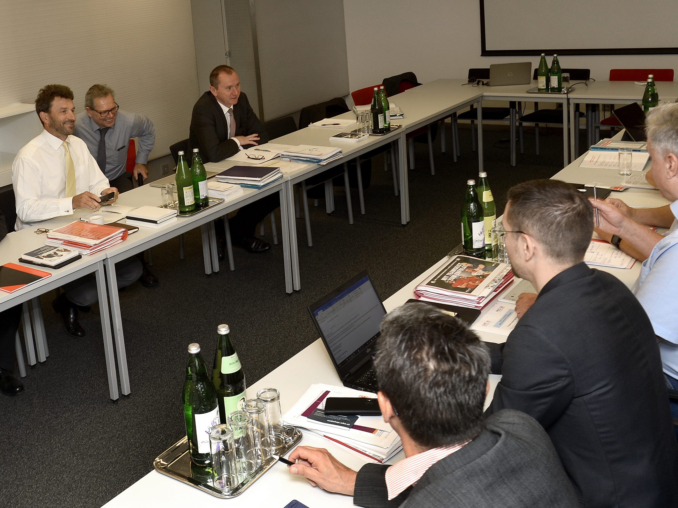 Die KV-Verhandlungen der Metaller gehen in die 5. Runde.