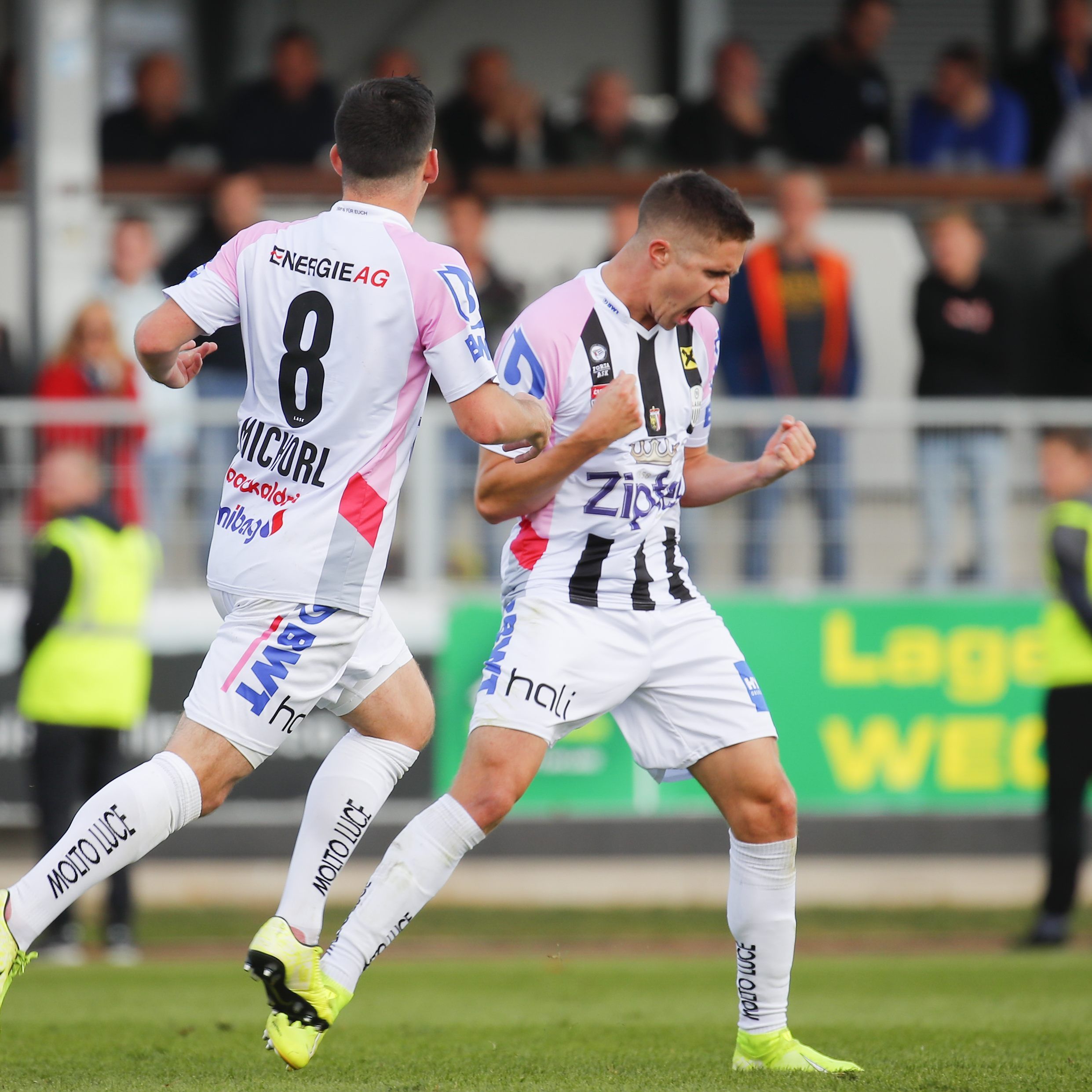 LIVE-Ticker zum Spiel LASK Linz gegen Austria Wien.