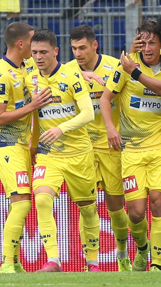 LIVE-Ticker zum Spiel SKN St. Pölten gegen Sturm Graz ab 17.00 Uhr.