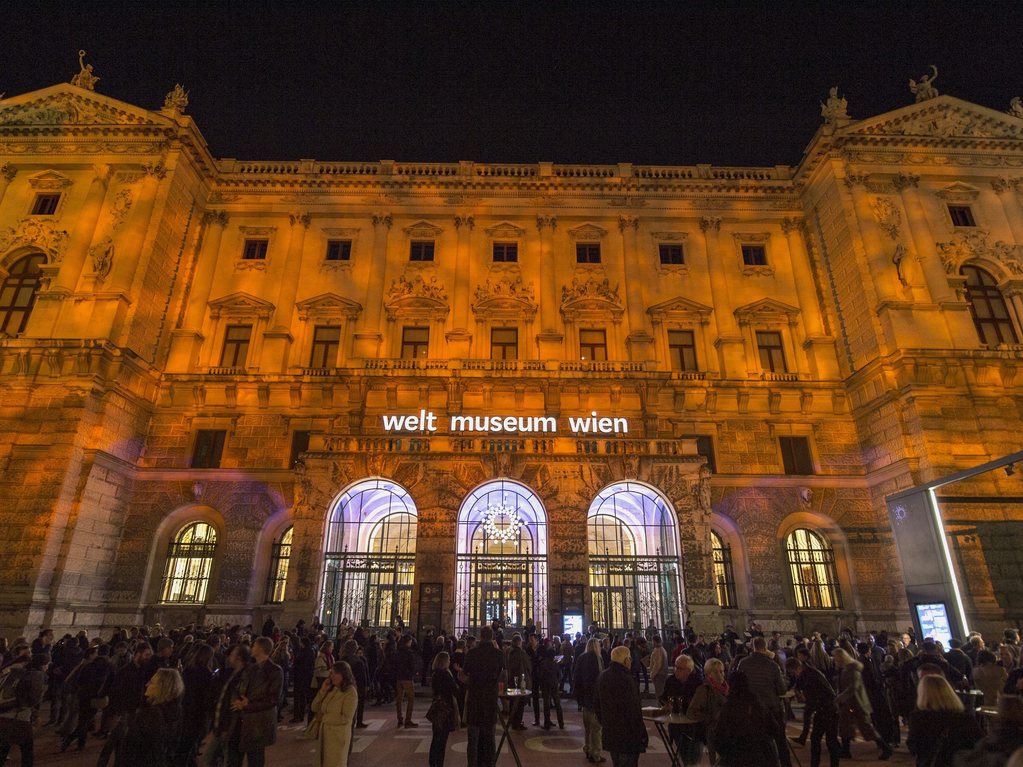 Das Wiener Weltmuseum veranstaltet einen Ball der besonders prachtvollen Art Das Wiener Weltmuseum veranstaltet einen Ball der besonders prachtvollen Art