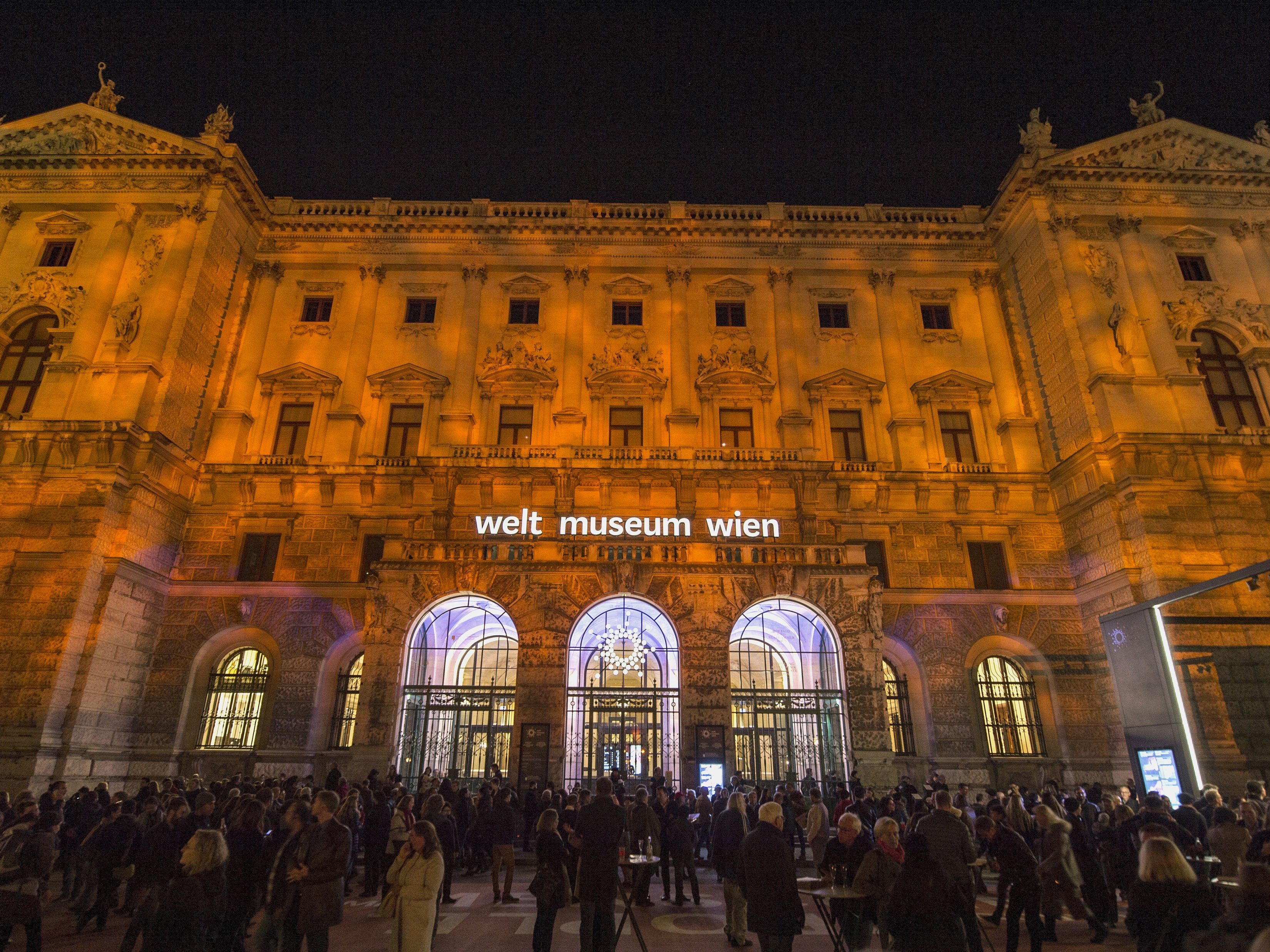 Das Wiener Weltmuseum veranstaltet einen Ball der besonders prachtvollen Art