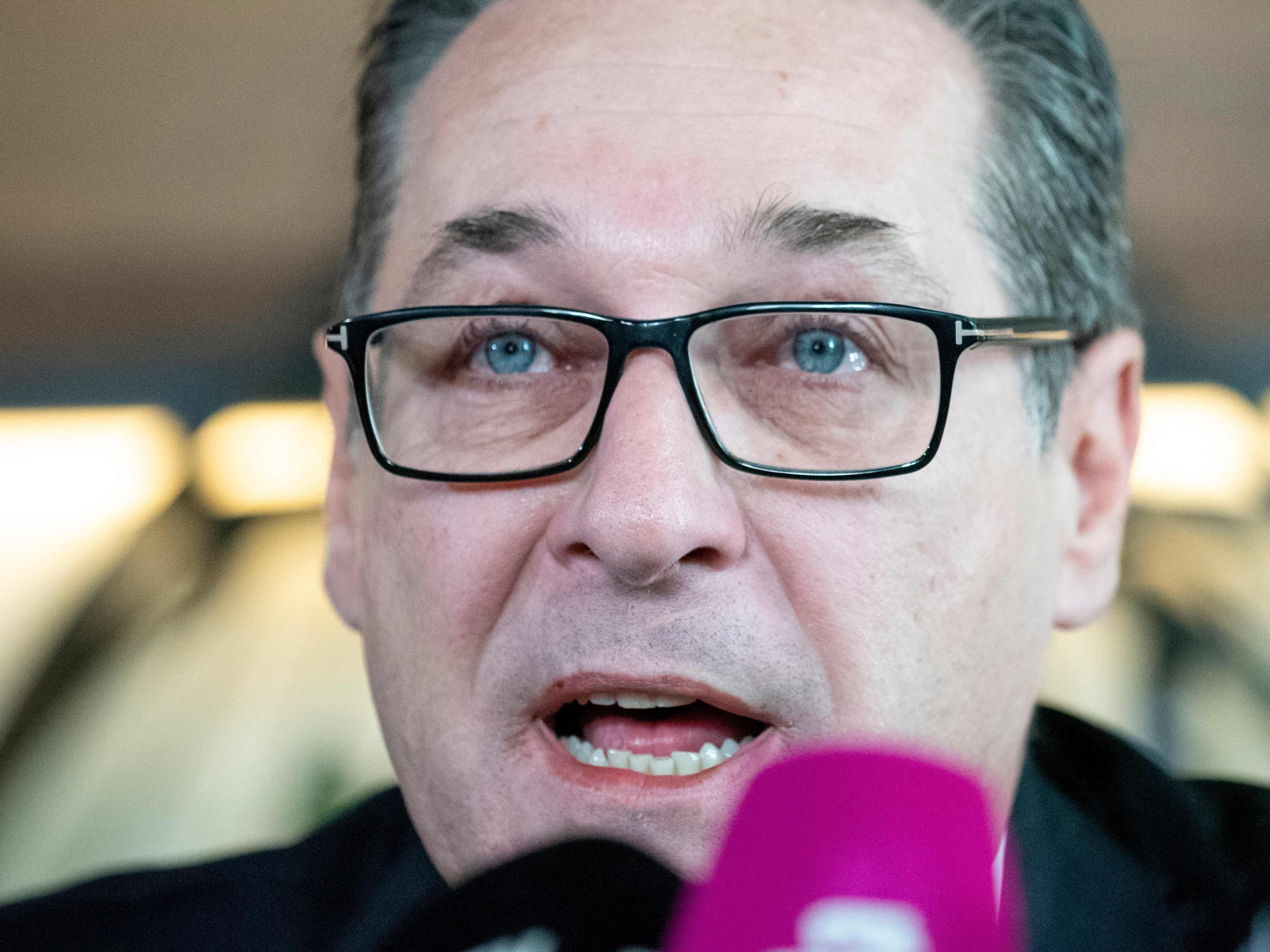 Strache hat sich zwei Gewerbeberechtigungen besorgt.