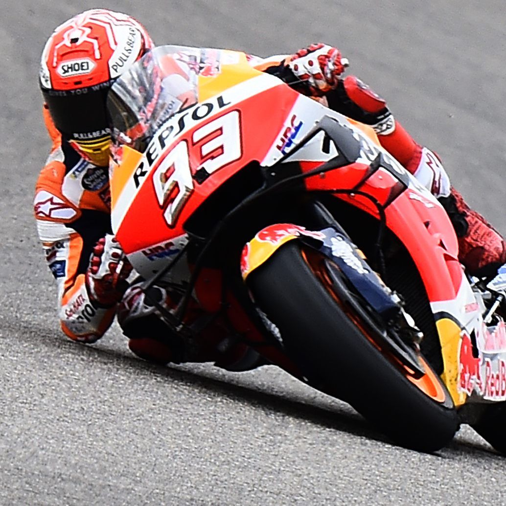 Honda-Pilot und MotoGP-Weltmeister Marc Marquez musste nach einem schweren Trainingssturz in Thailand ins Krankenhaus gebracht werden.