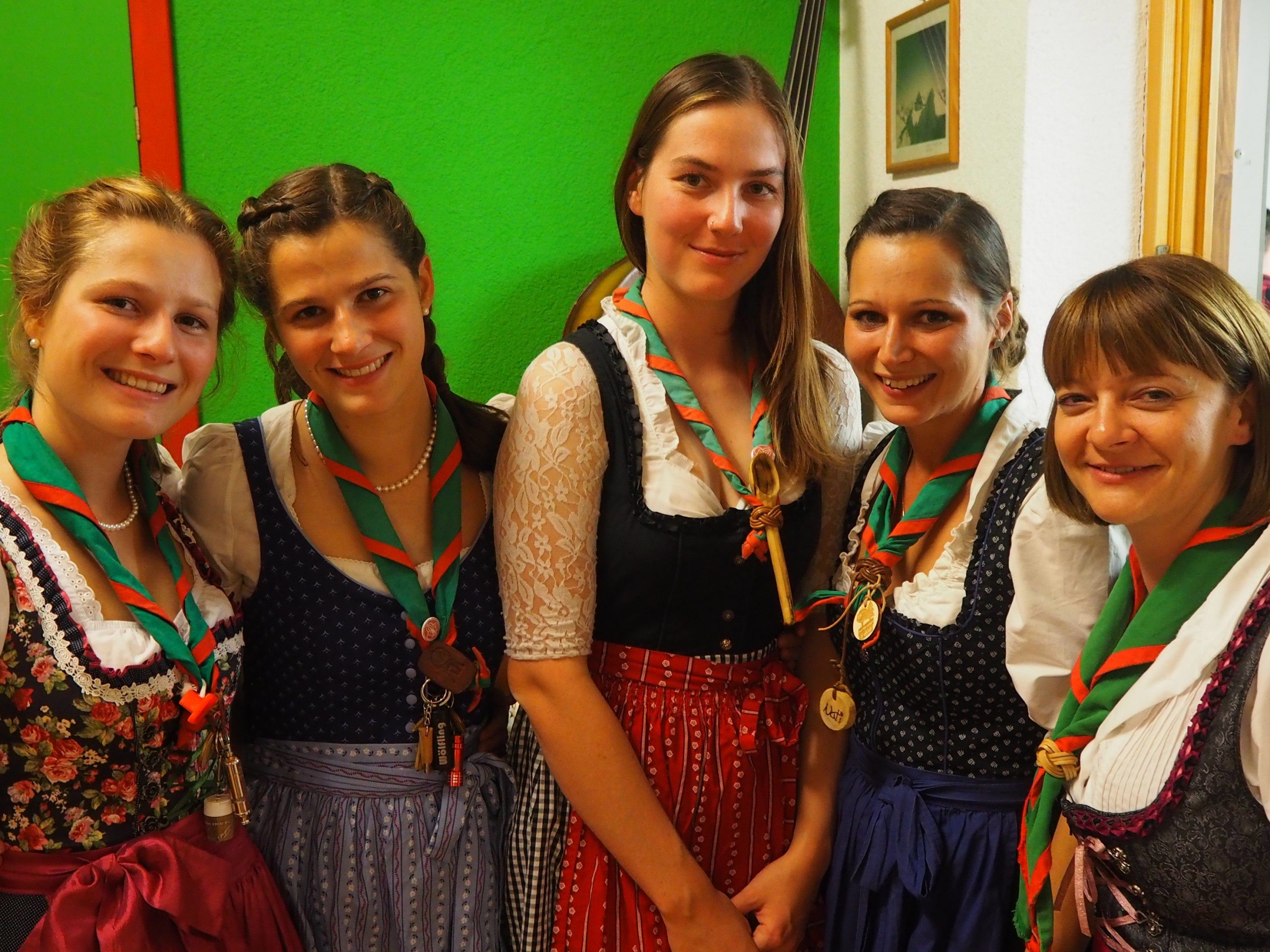 Anna, Eva, Anna, Nathalie, Sylvia