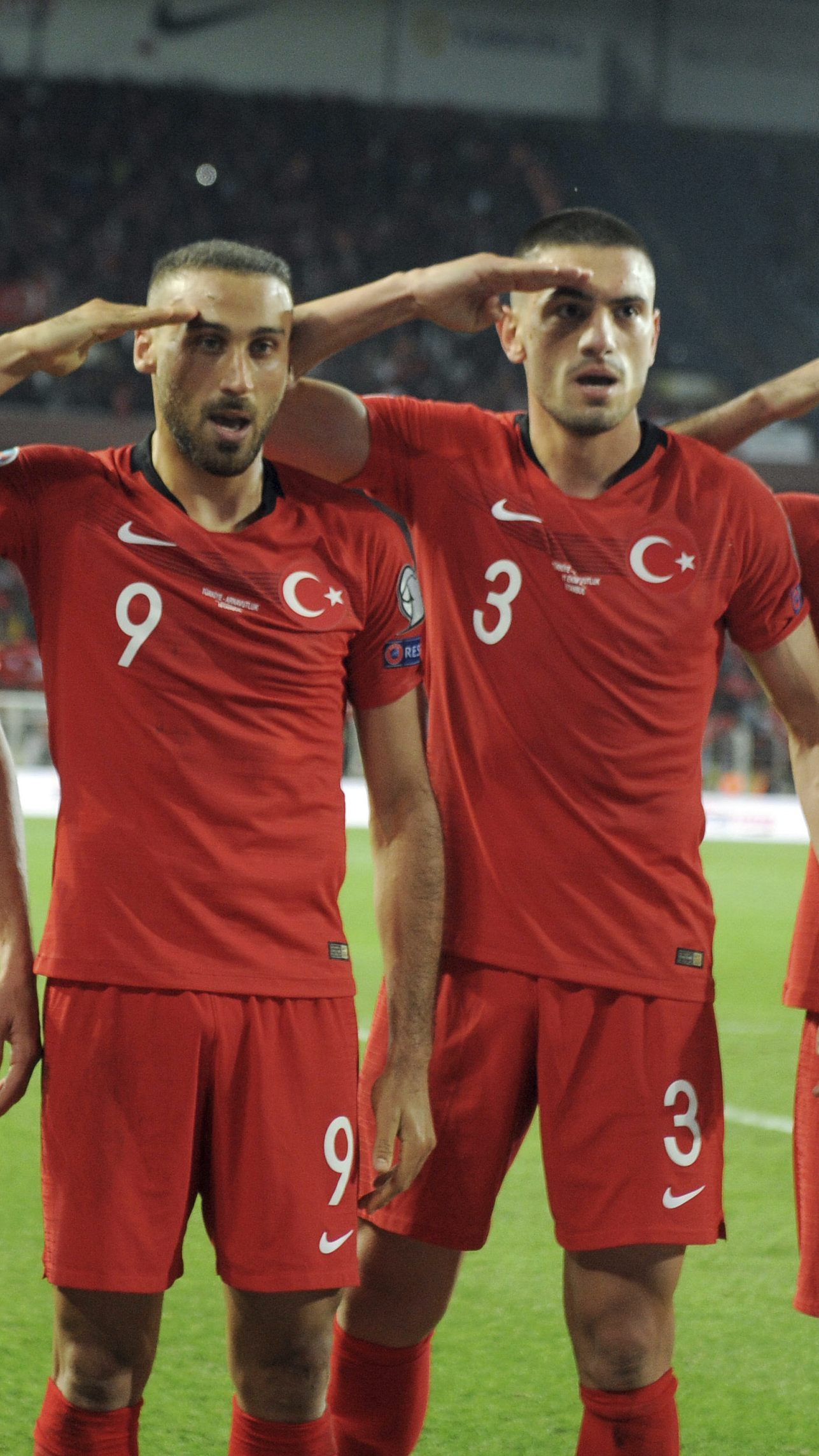 Die türkische Nationalelf "schenkt" ihren 1:0-Siegtreffer gegen Albanien den Soldaten im Syrien-Einsatz.