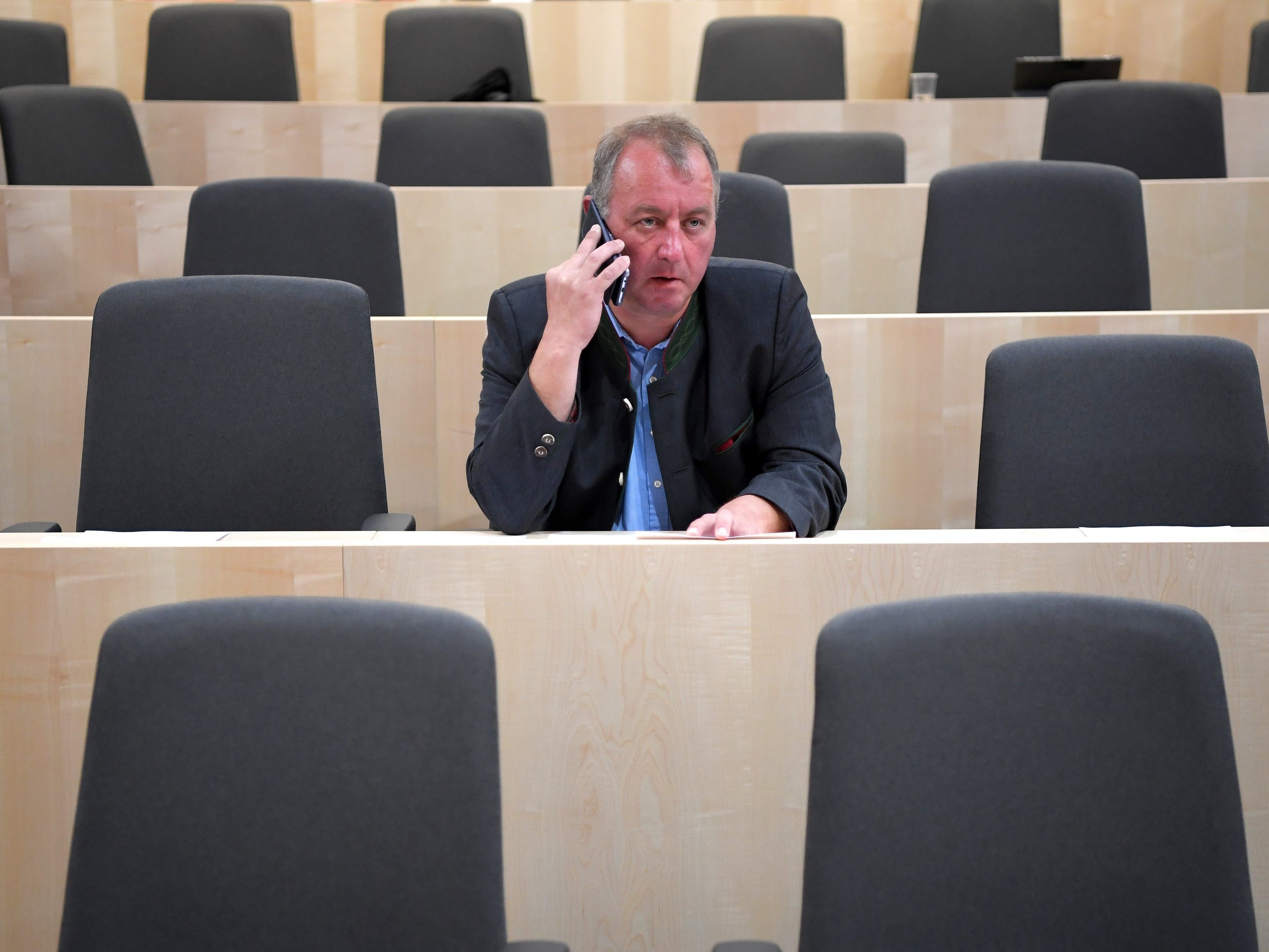 Laut SPÖ, Grüne und NEOS sei Zanger "rücktrittsreif".