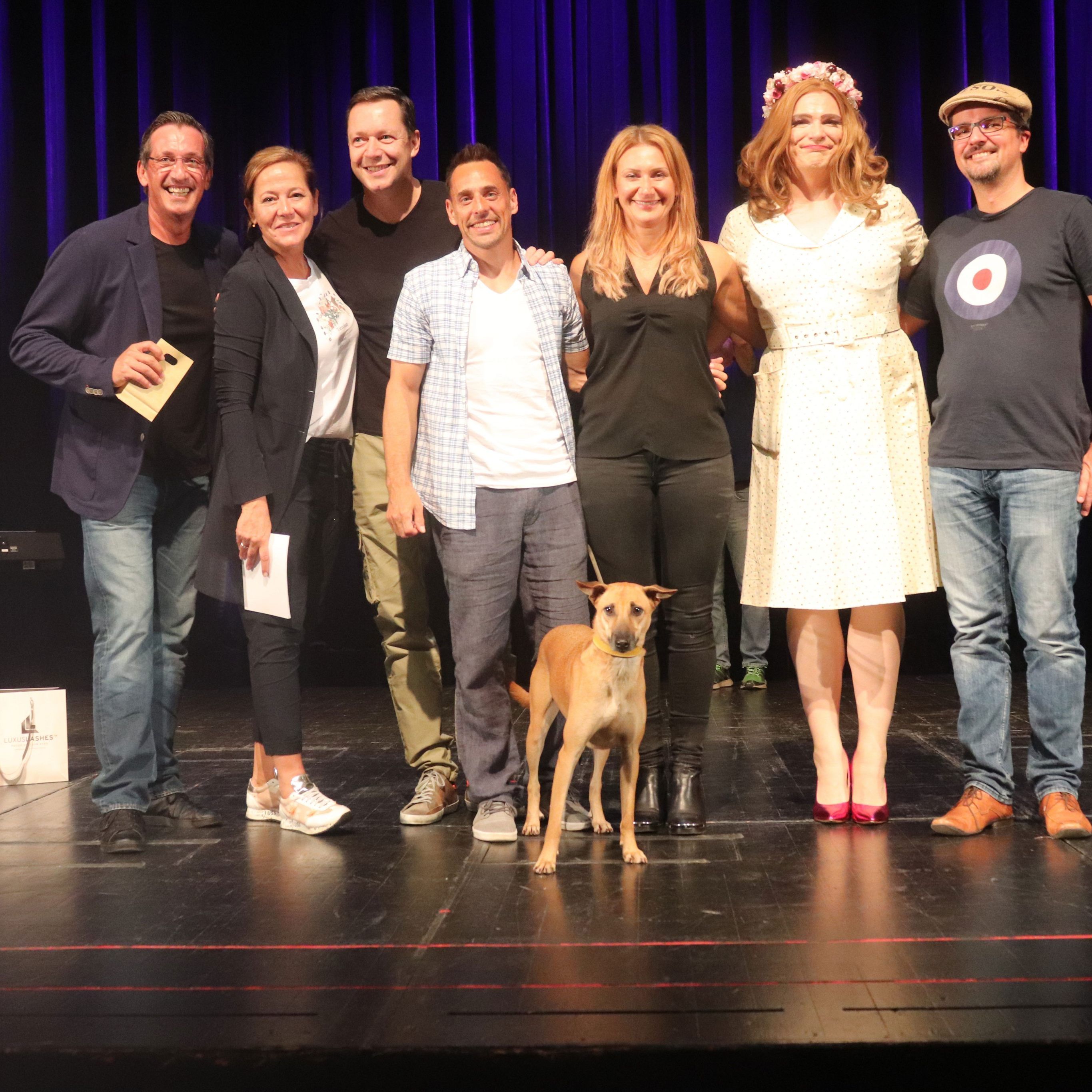 Ein gelungener Abend - mit Viktor Gernot, Monica Weinzettl, Alex Kristan, Tricky Niki, Angelika Niedetzky, Patricia Puff und Andreas Brencic