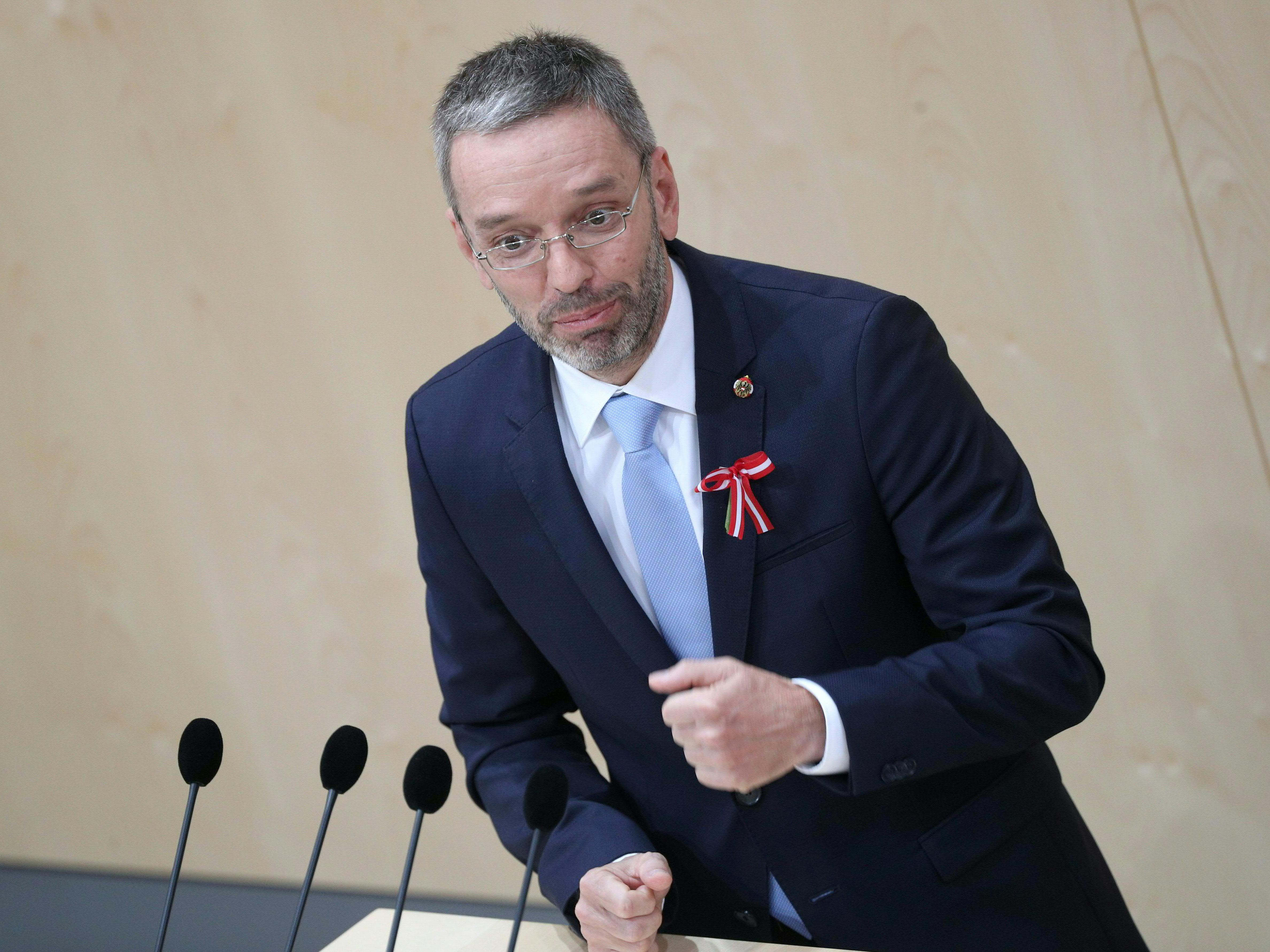 Laut Kickl sei zwischen Kurz und Kogler ohnehin bereits "alles unter Dach und Fach".