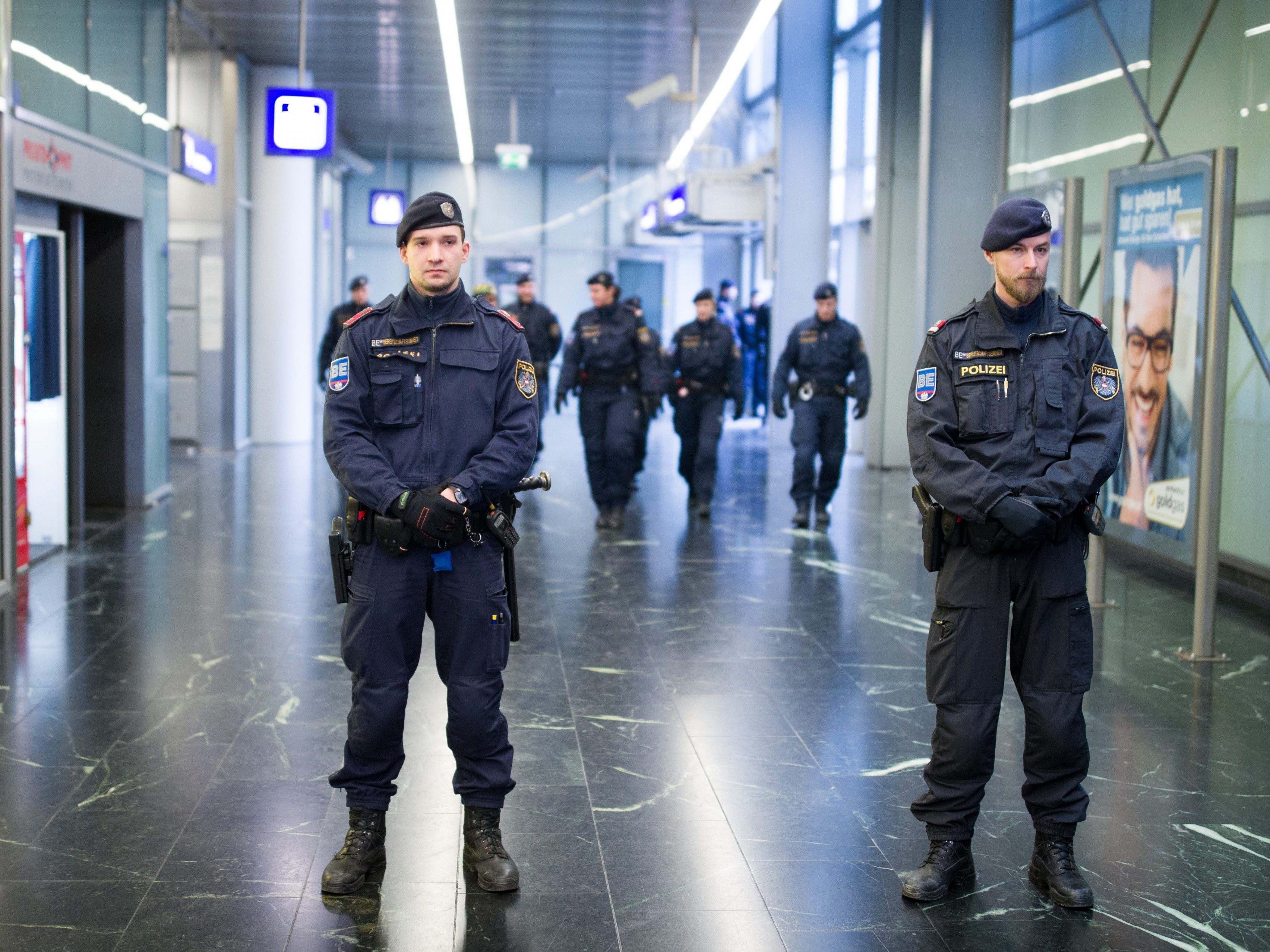 Der Wiener Praterstern musste heute für rund eine Stunde evakuiert werden.