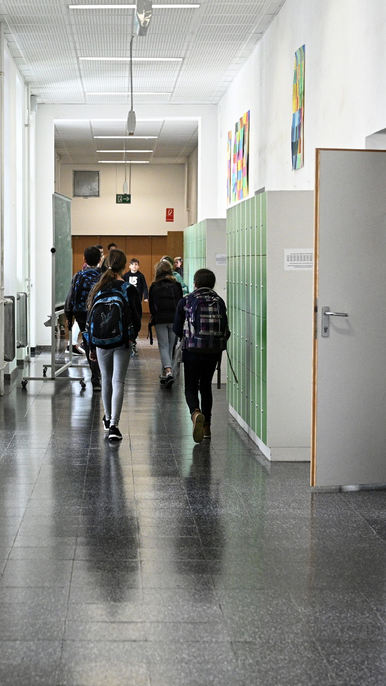 Die ersten Bewerber der Joboffensive wurden an Wiener Schulen vermittelt.