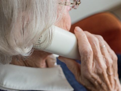 Telefon-Betrugsversuch durch falsche Polizistin.