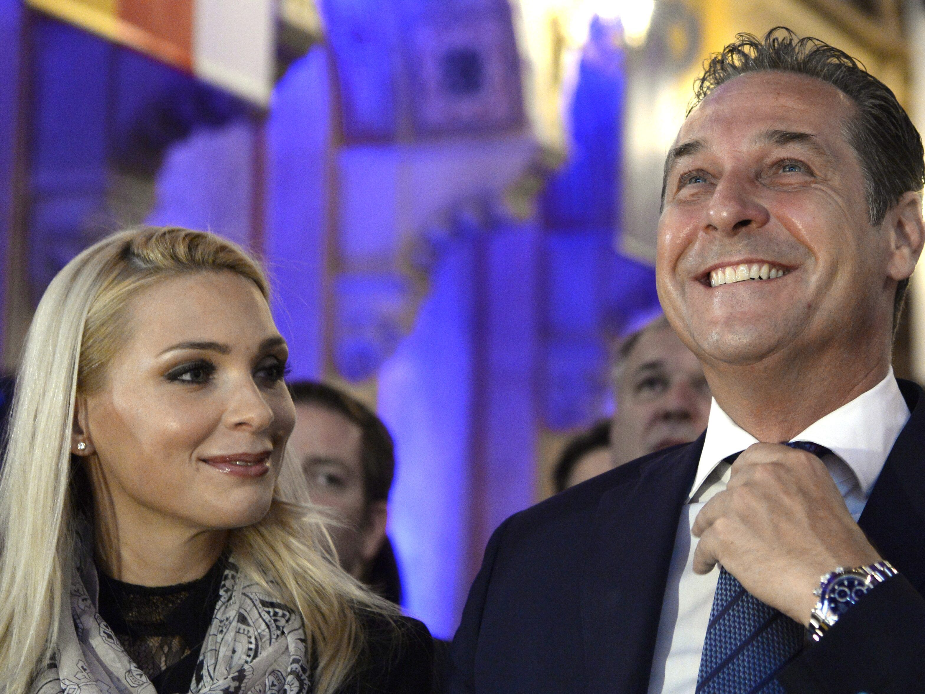 Es besteht der Verdacht der Veruntreuung.