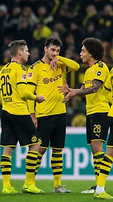 Enttäuschte Gesichter bei Dortmund