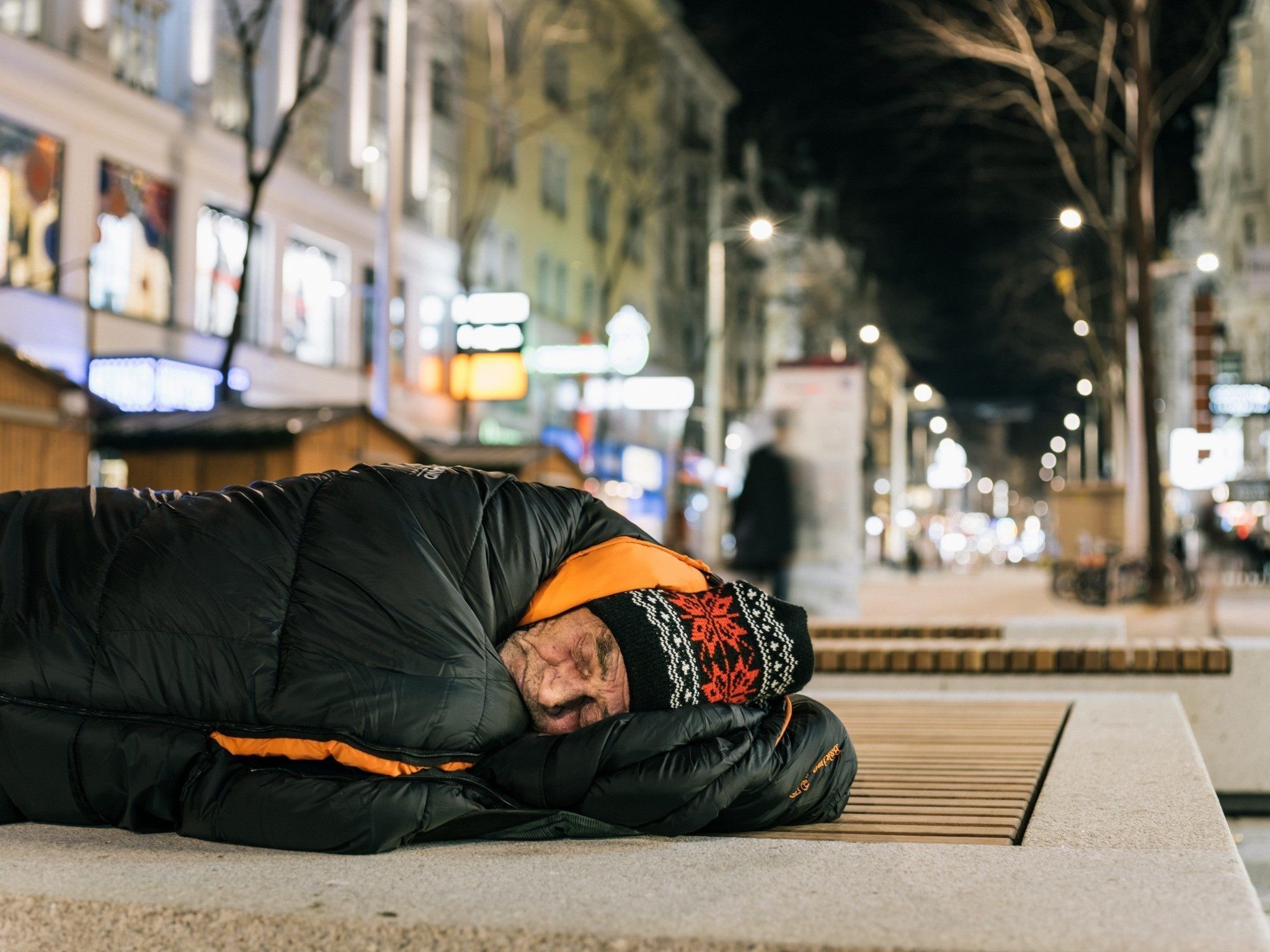 Auch Schlafsäcke für Obdachlose kann man zu Weihnachten verschenken. Auch Schlafsäcke für Obdachlose kann man zu Weihnachten verschenken.