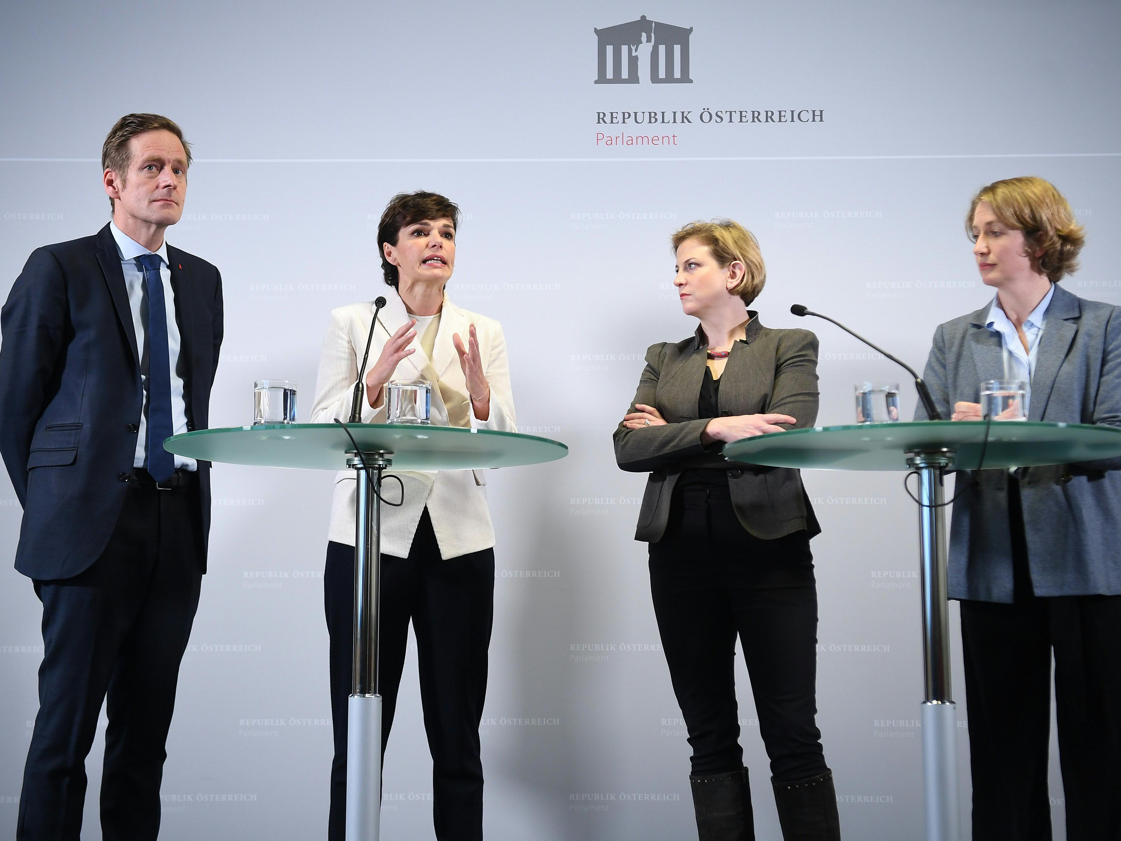 SPÖ und Neos forderten am Donnerstag einen U-Ausschuss. SPÖ und Neos forderten am Donnerstag einen U-Ausschuss.