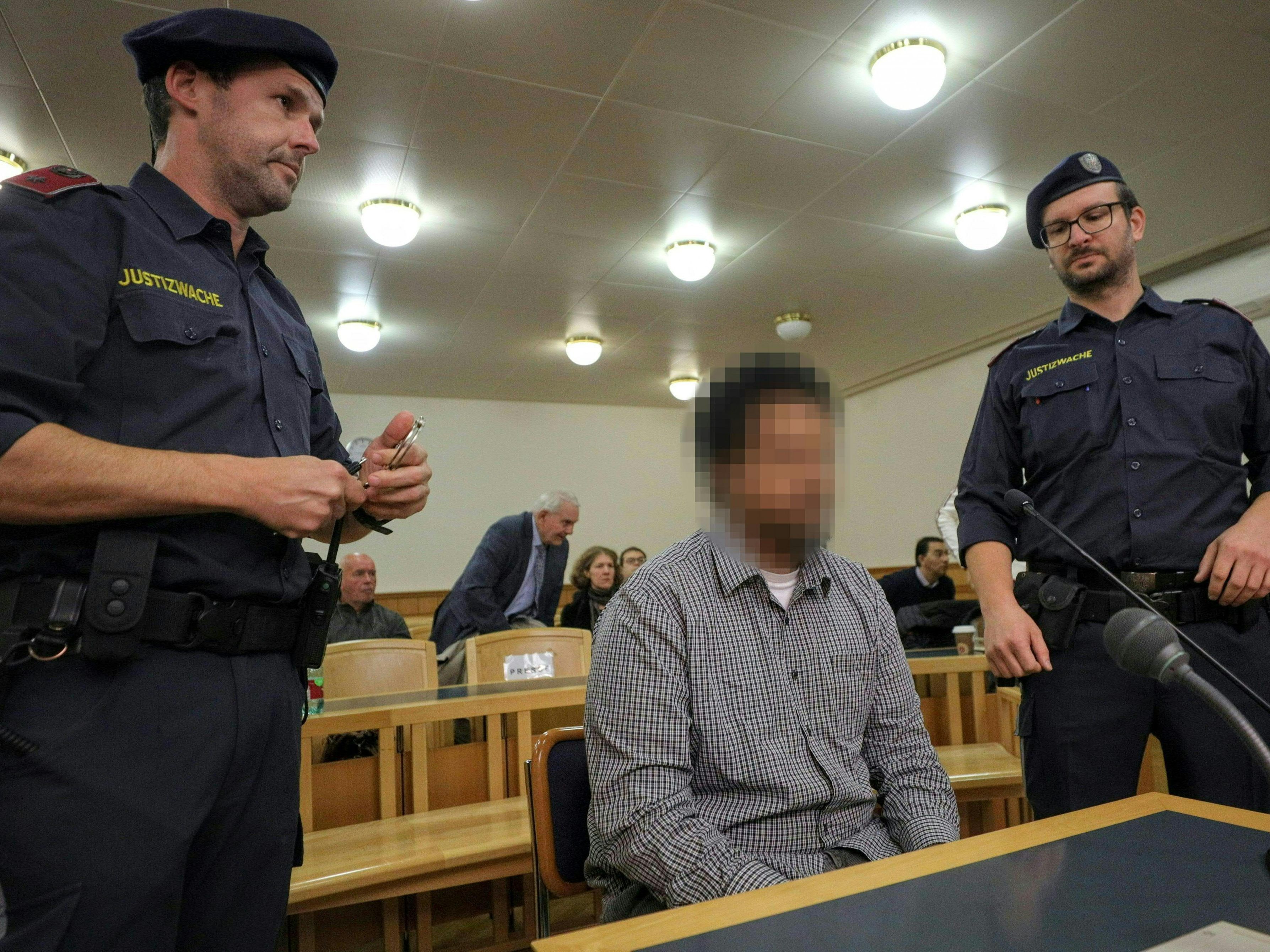Die Entscheidung ist bereits rechtskräftig. Die Entscheidung ist bereits rechtskräftig.