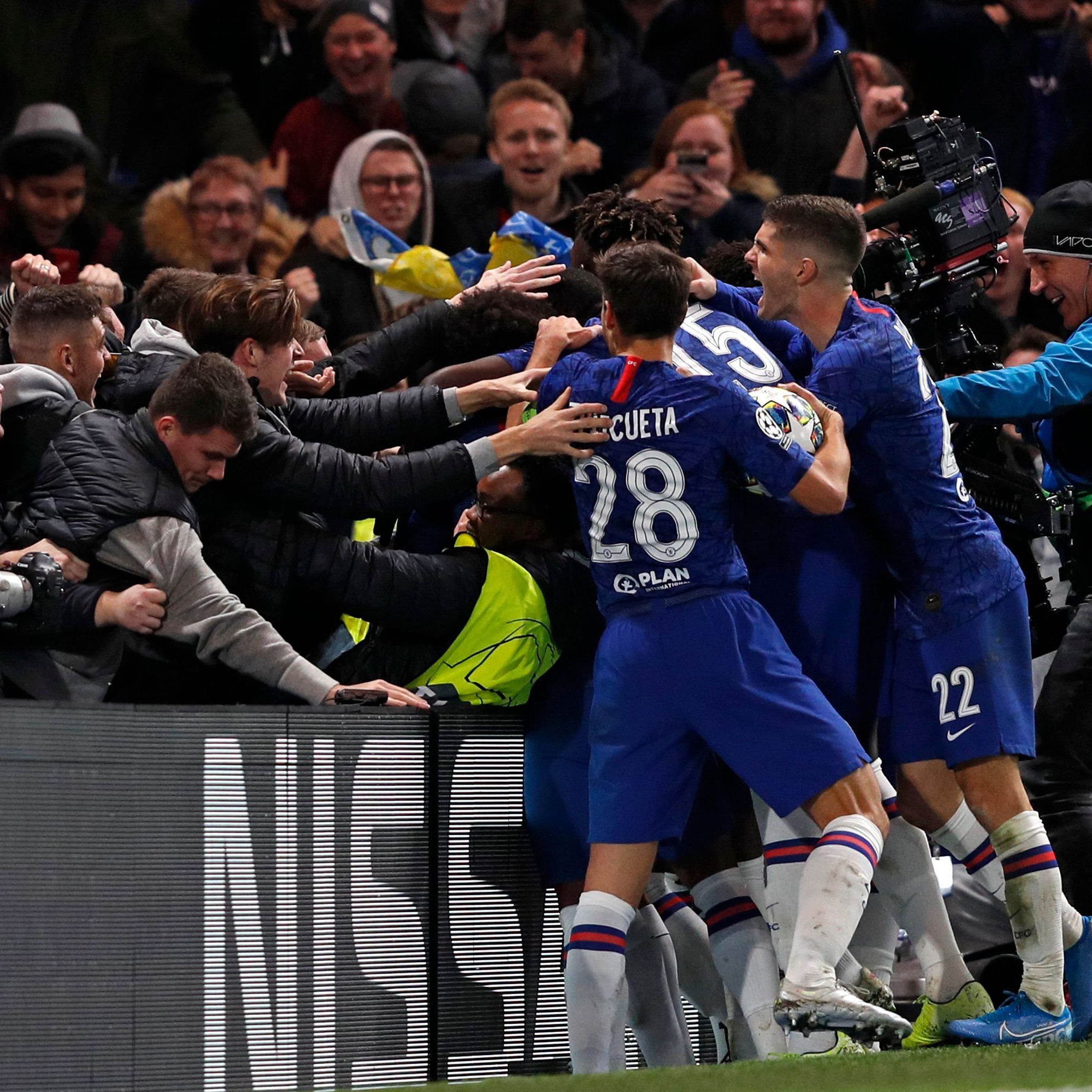 Irres Spiel an der Stamford Bridge.