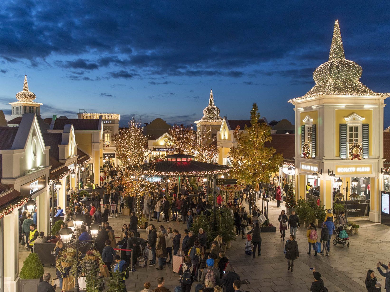 Am 7. November zeigte sich das Designer Outlet Parndorf als festliches Winterwunderland.