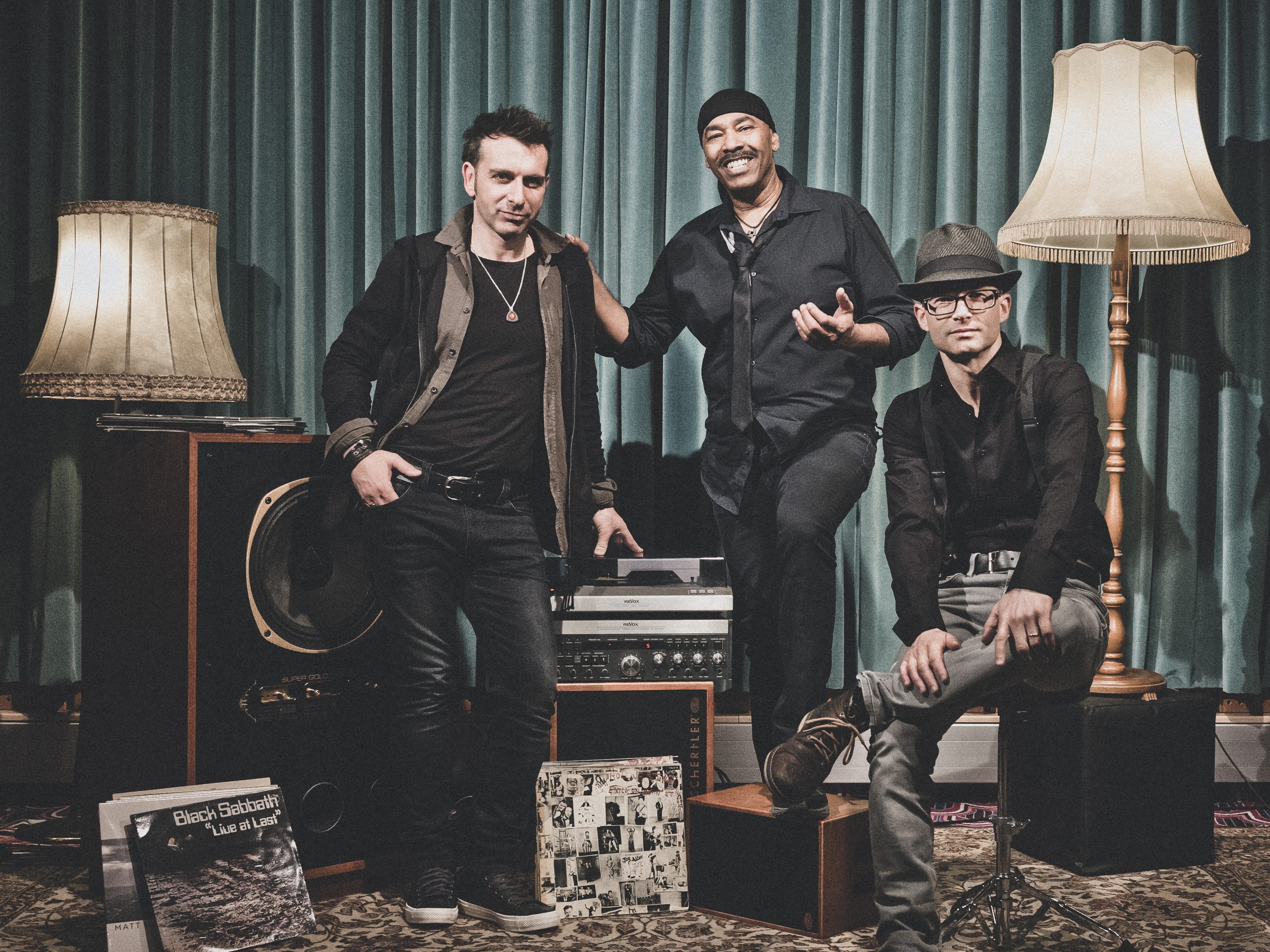 Stompin' Howie & The Voodoo Train (Little Konzett, Lorenzo Wilson, Christof Waibel Stompin' Howie & The Voodoo Train (Little Konzett, Lorenzo Wilson, Christof Waibel