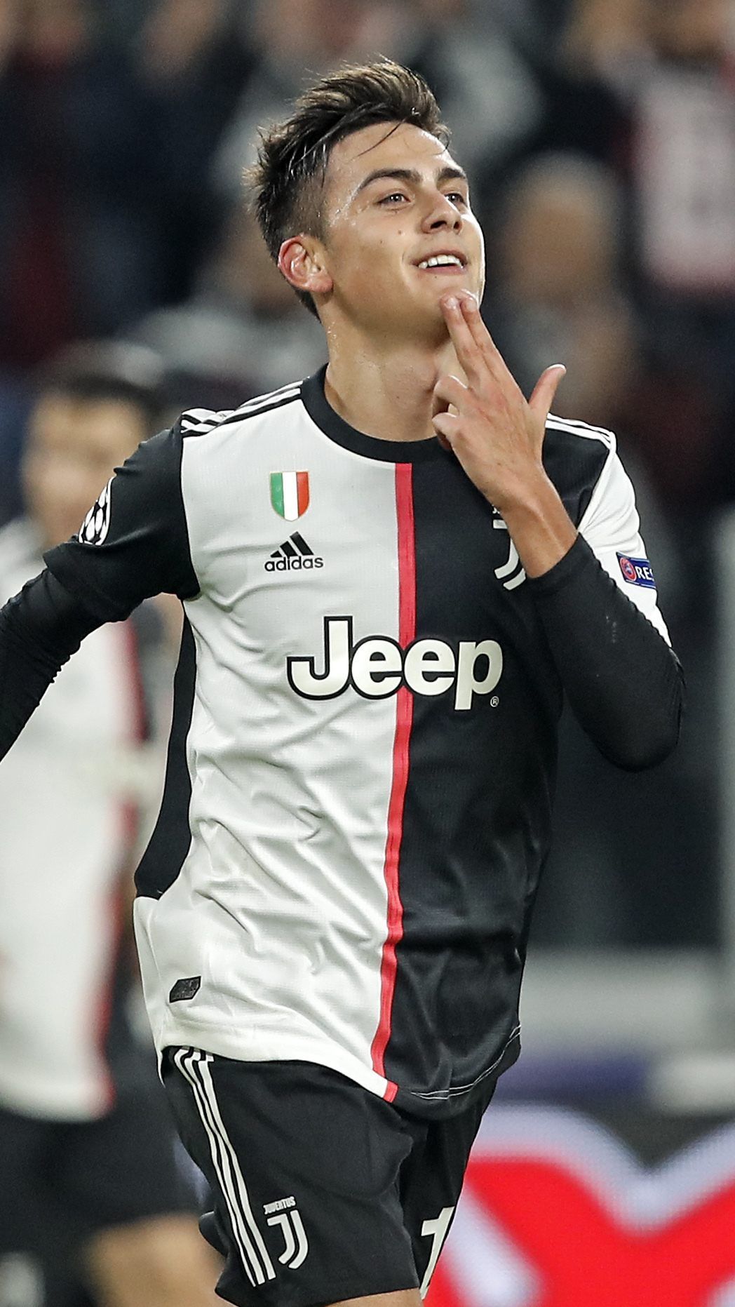 Dybala schoss Juve mit seinem Freistoß zum Gruppensieg.