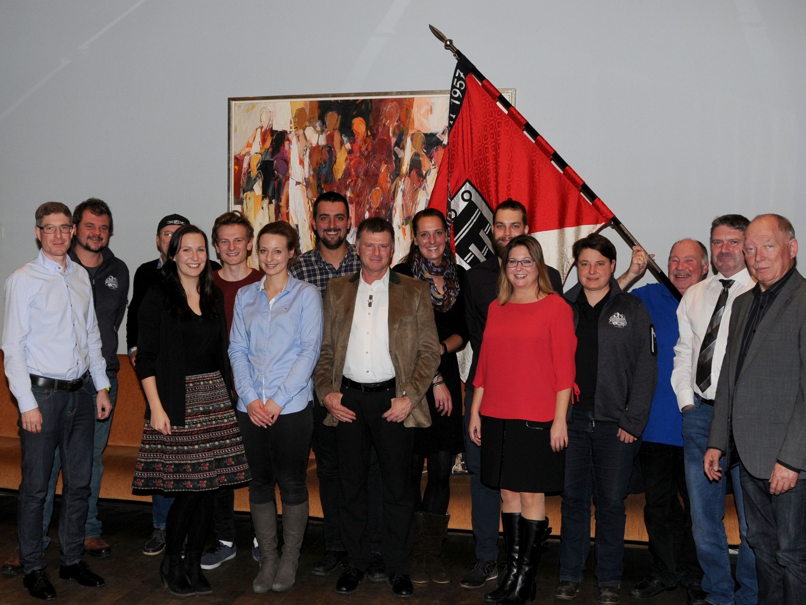 Vereinsleitung der Stadtmusik Feldkirch (v.l.n.r.): Johannes Ebli, Martin Weiß, Elmar Biedermann, Theresa Schneider, Marcel Gohm, Miriam Gohm, Jonathan Scheriau, Wolfgang Rüscher, Katharina Weiß, Mathias Pree, Veronika Burtscher, Sabine Tschofen, Thomas Kathan, Christian Schneider, Peter Efferl.