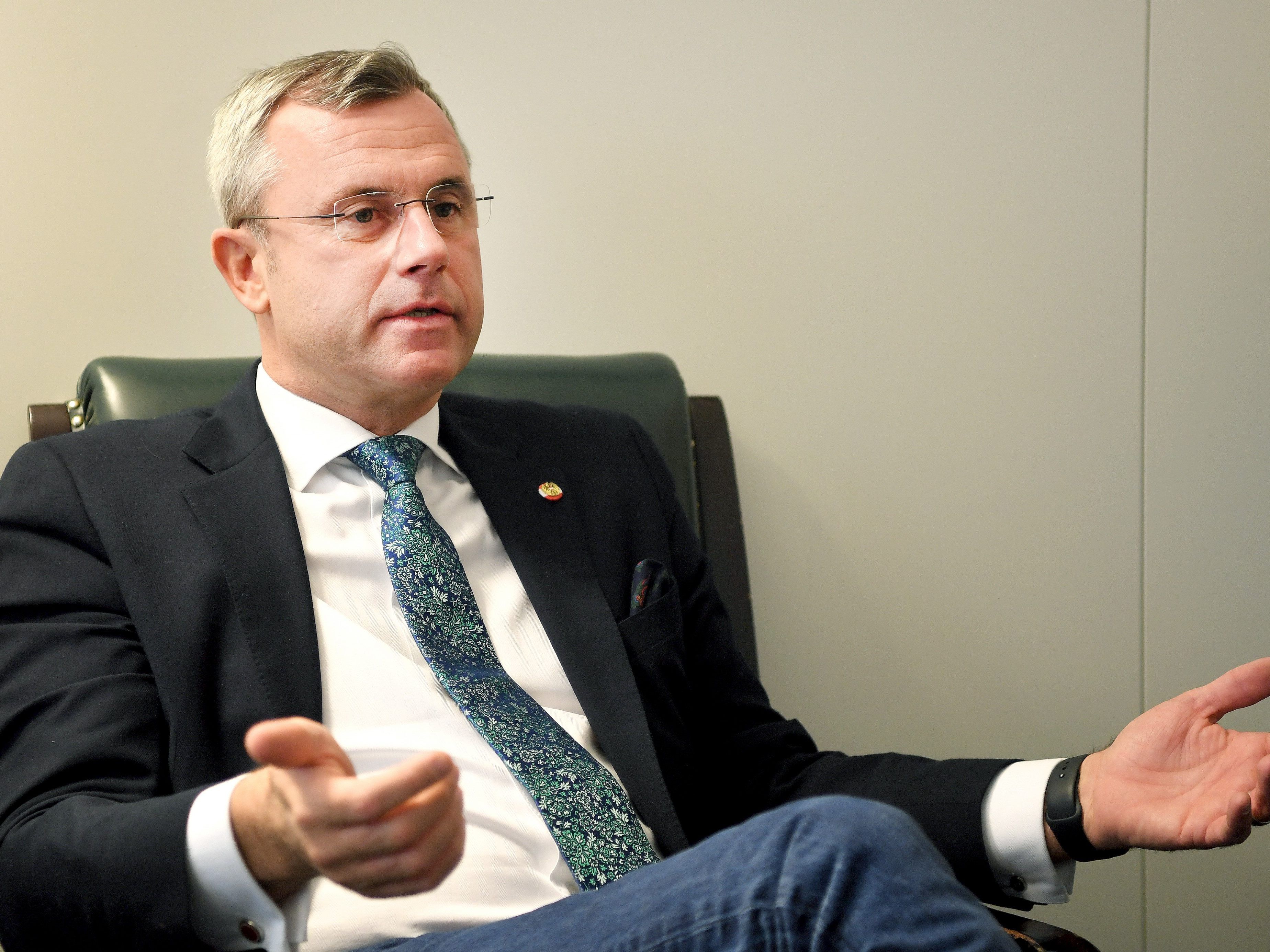 Hofer wünscht Strache "aus ganzem Herzen alles, alles Gute".