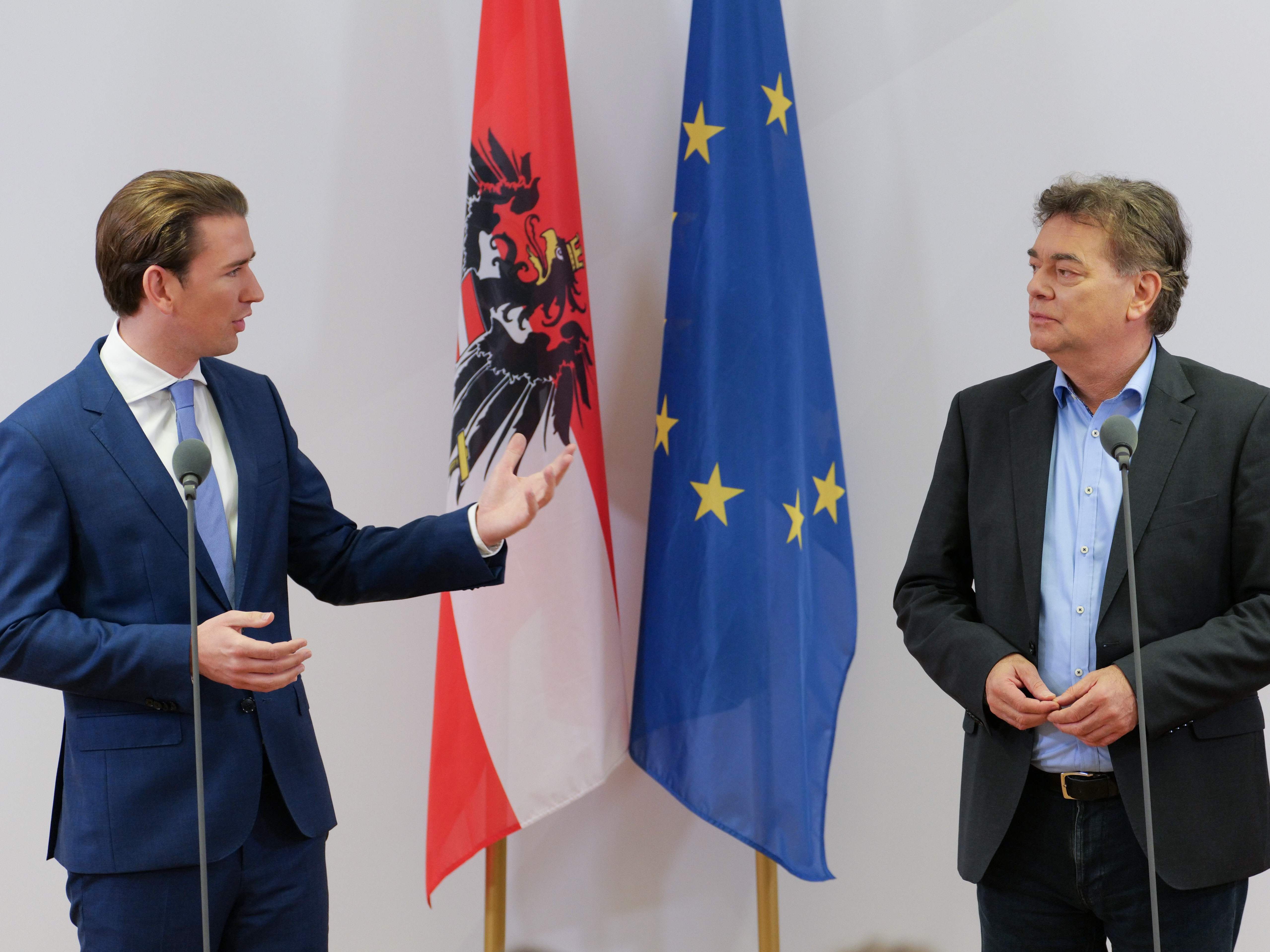 Am Freitag treffen die Steuerungsgruppen der ÖVP und der Grünen bei Koalitionsverhandlungen aufeinander.