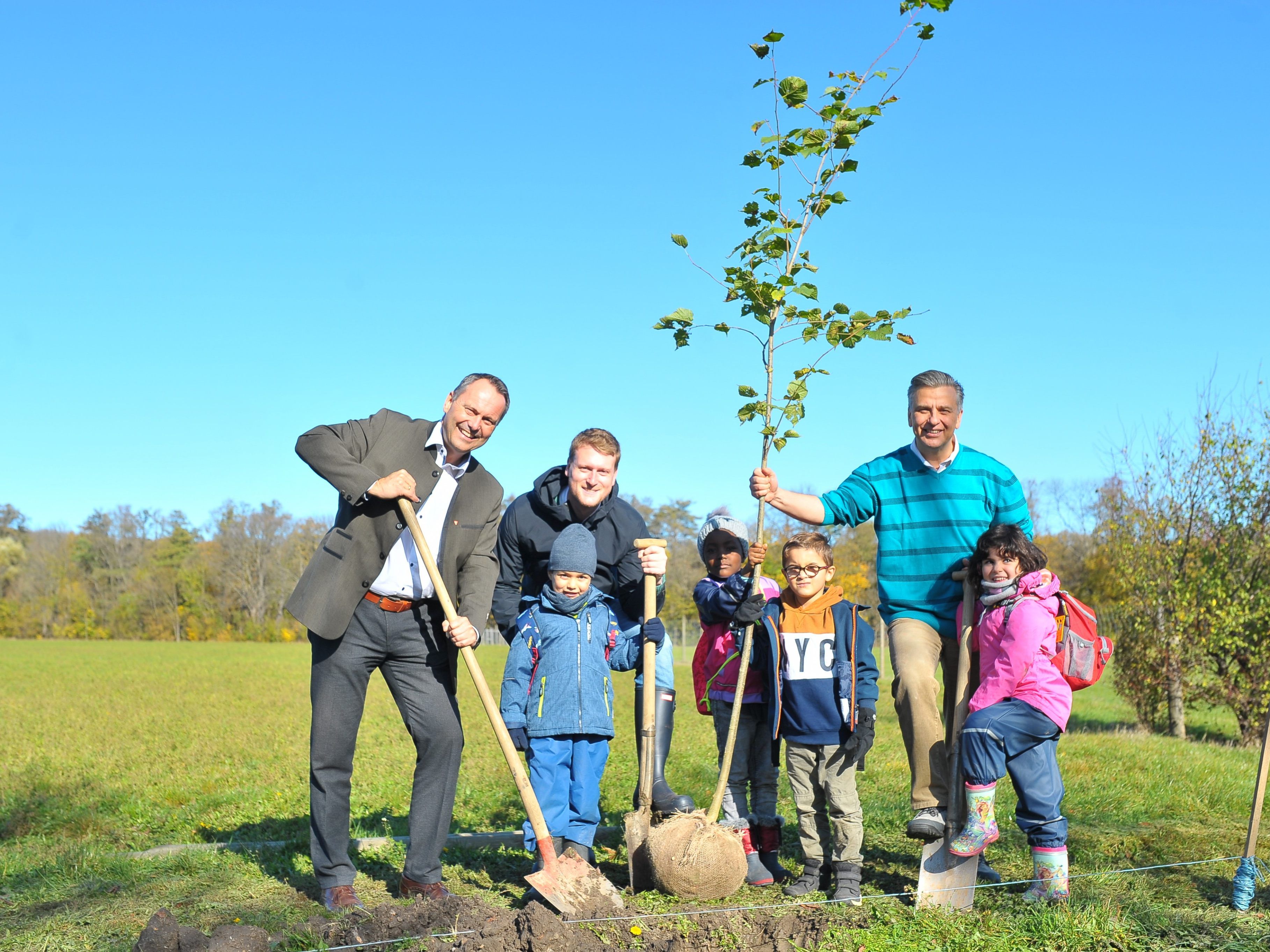 Der erste "Kultur-Baum" wurde im Lainzer Tiergarten gepflanzt.