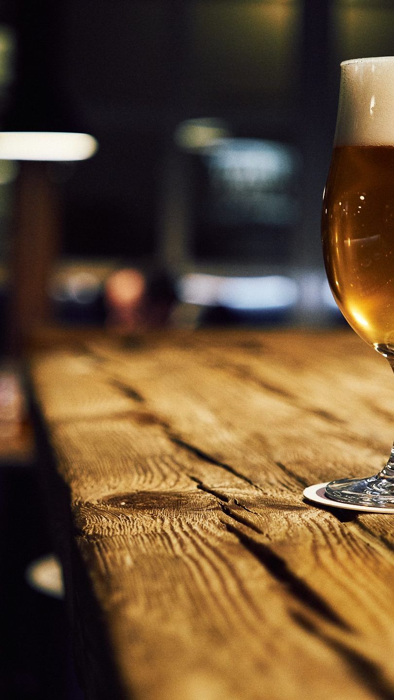 Biertrinker müssen tiefer in die Tasche greifen