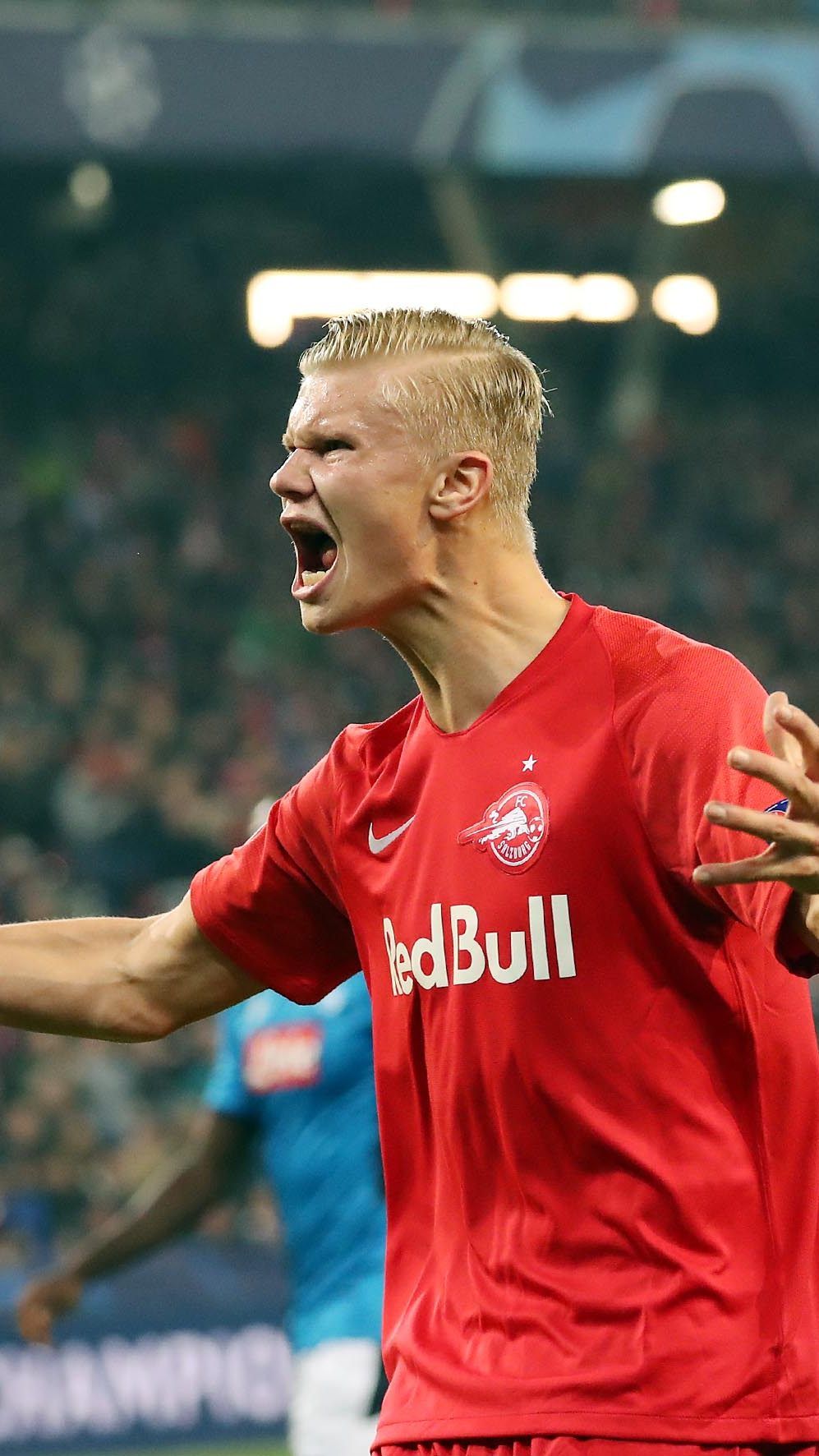 Hier kann man das Spiel Salzburg gegen Napoli live verfolgen.