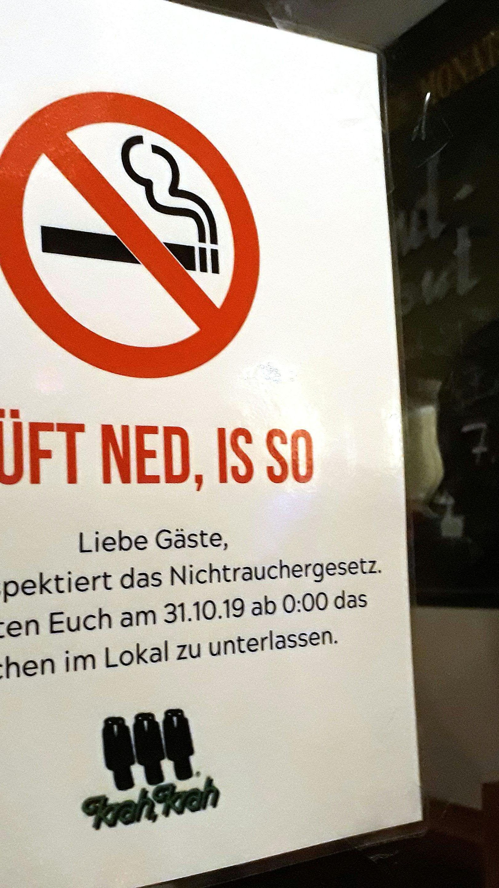 Das Rauchverbot trat mit 1. November in Kraft.