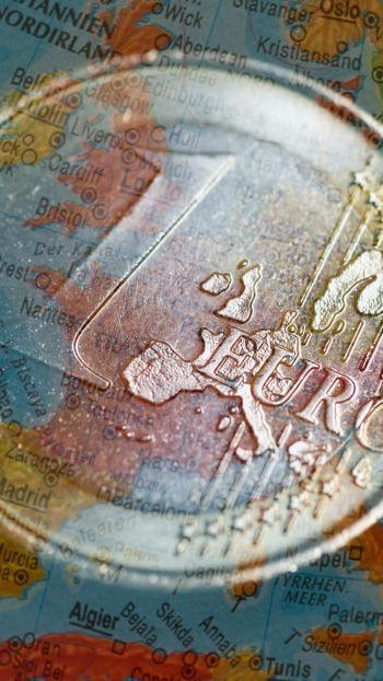 In diesen Ländern wurde das bedingungslose Grundeinkommen getestet.