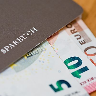 Das Sparbuch ist derzeit ein Verlustgeschäft für alle Beteiligten