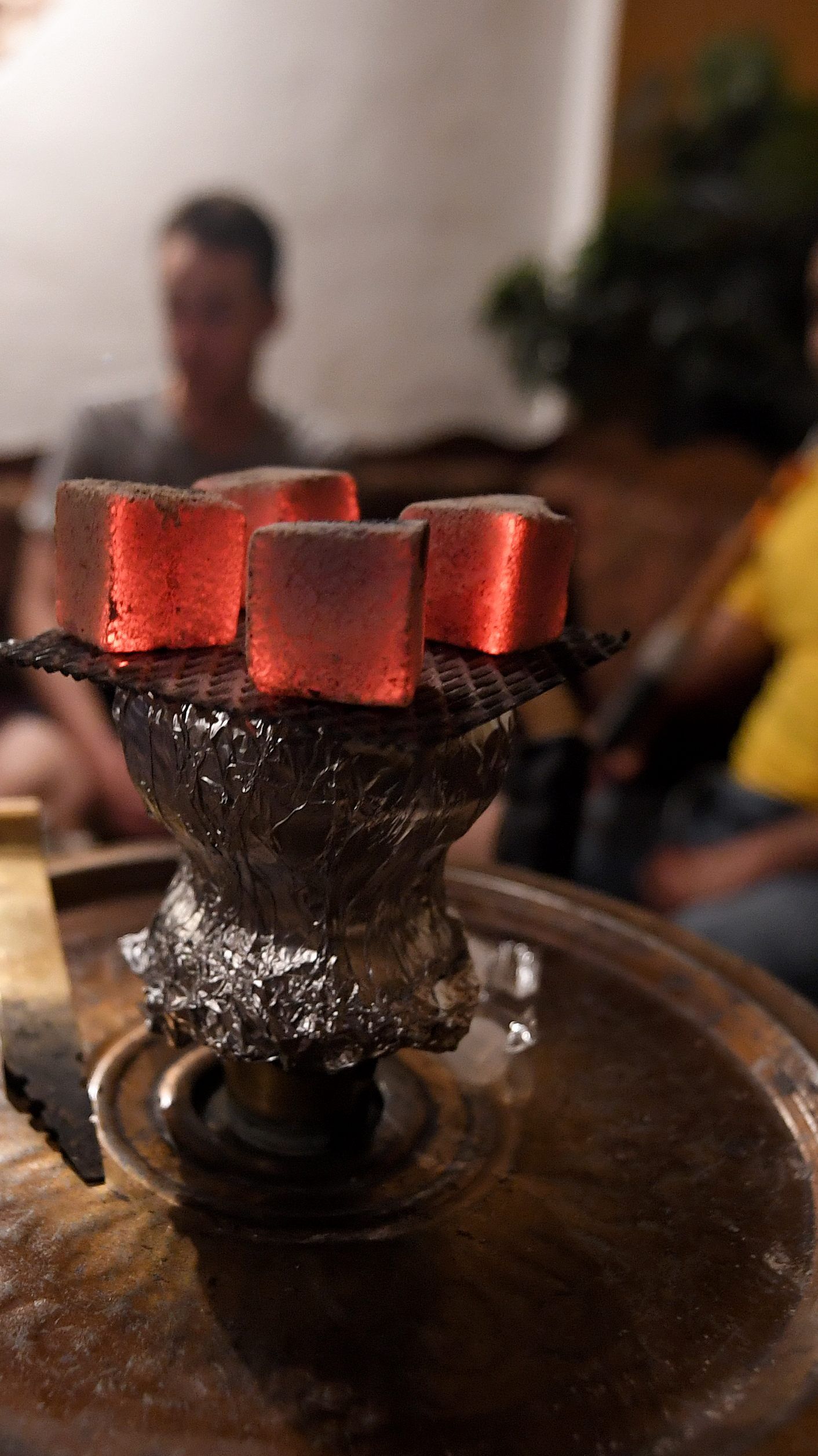 Nach Rauchverbot: Kremser startet Shisha-Lieferservice.