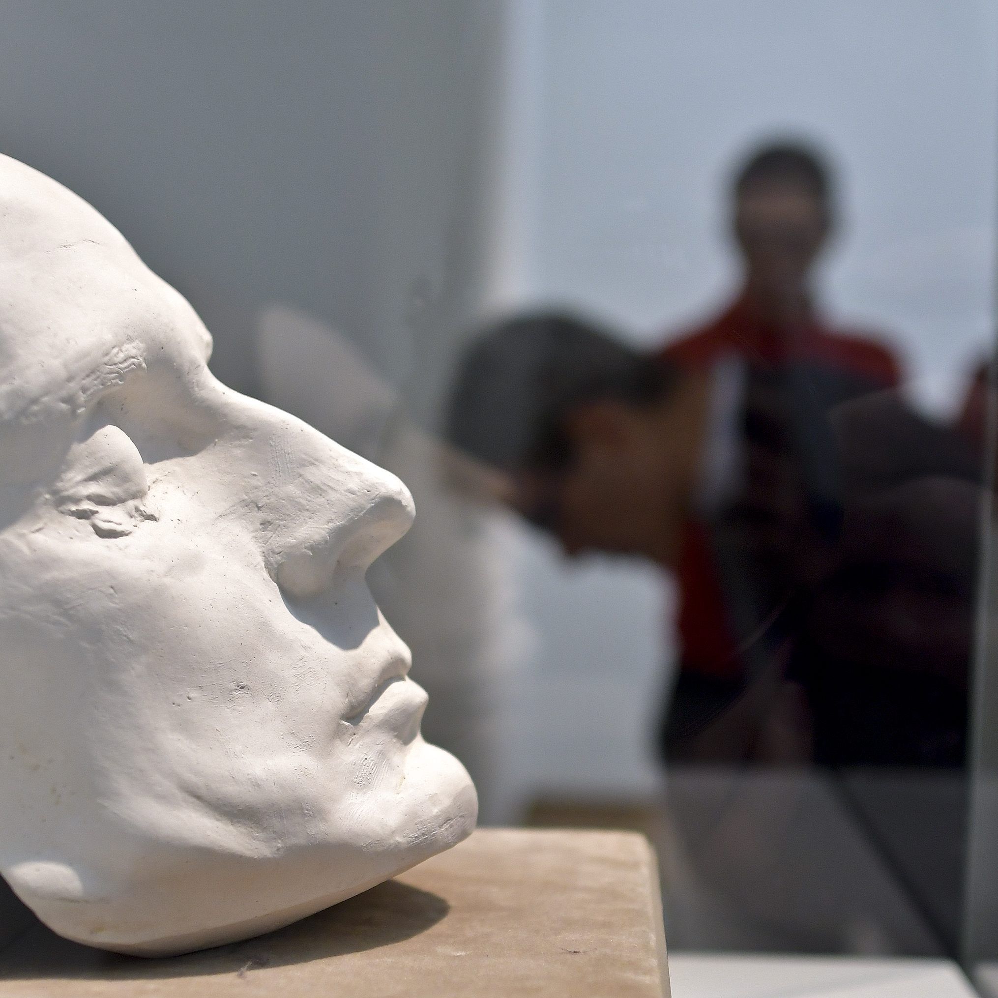 Der Künstler Egon Schiele soll das Bild gemalt haben, das um 500.000 Euro in dem Wiener Auktionshaus verkauft wurde.