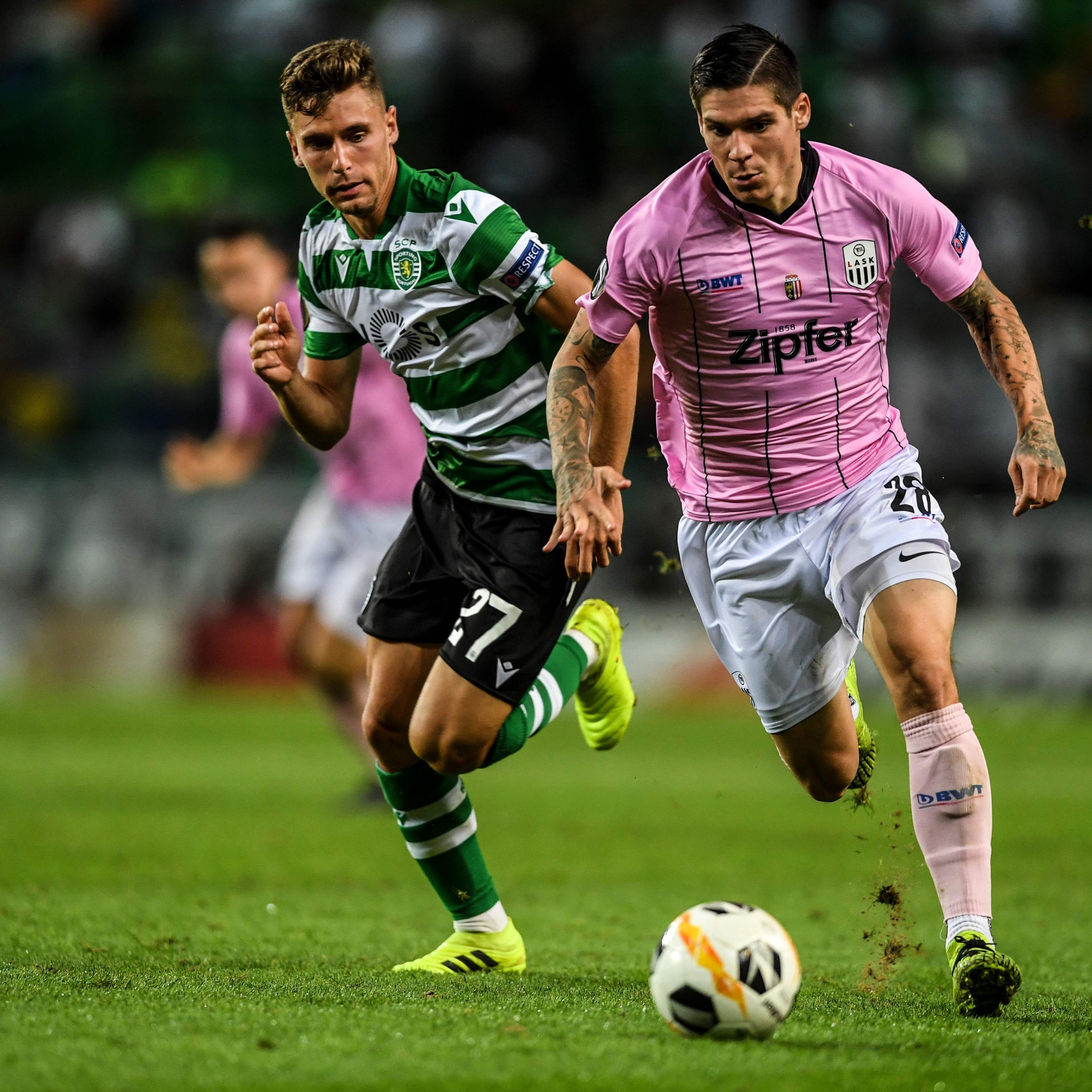 Hier sehen Sie das EL-Match zwischen LASK Linz und Sporting Lissabon love.