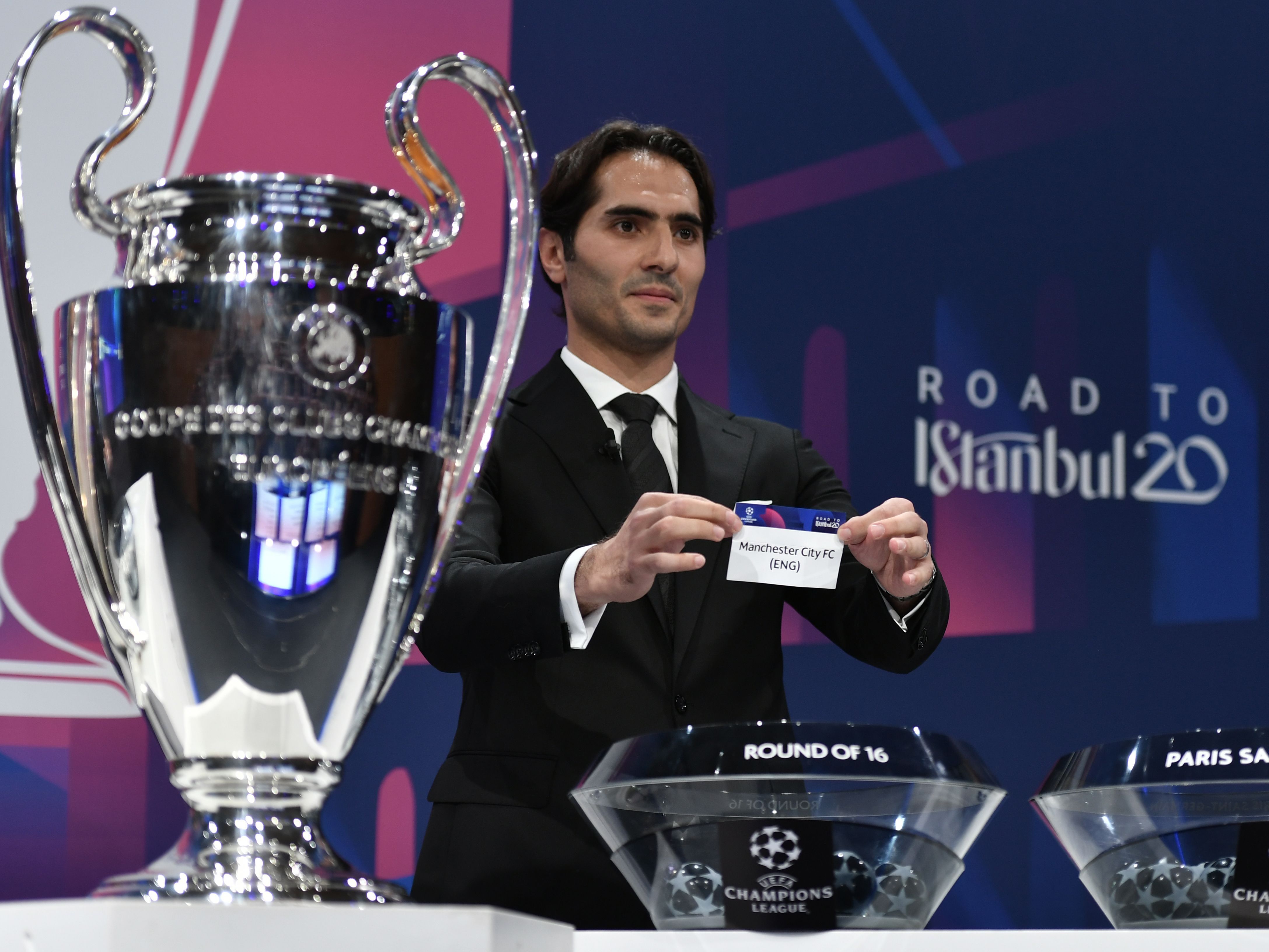 Hamit Altintop zog die Achtelfinal-Partien Hamit Altintop zog die Achtelfinal-Partien