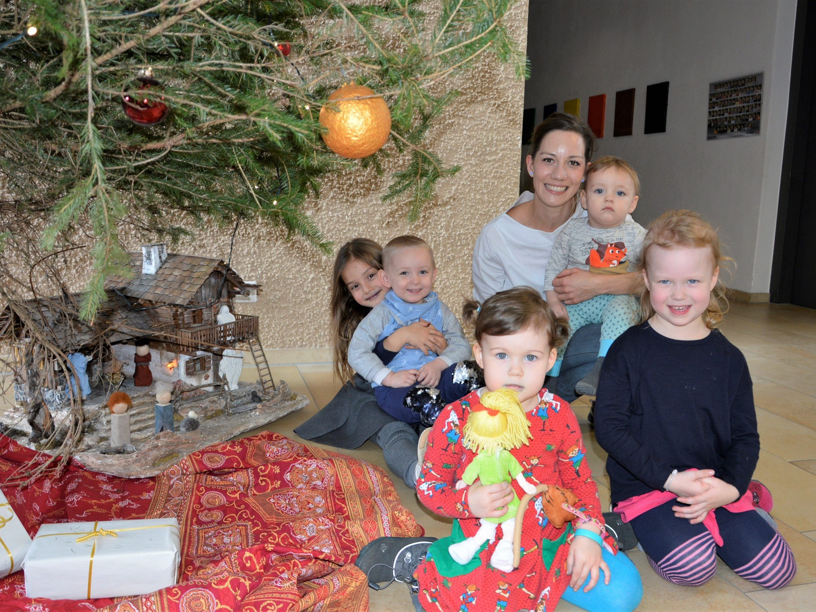 Ein Foto in weihnachtlichem Glanz weckt die Vorfreude aufs Christkind. Ein Foto in weihnachtlichem Glanz weckt die Vorfreude aufs Christkind.