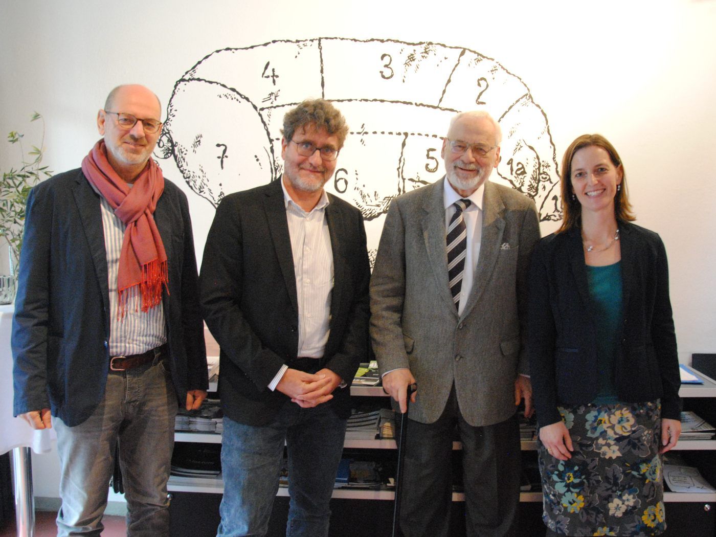 Dr. Gerhard Pusnik, Dir. Mag. Andreas Mark, Dr. Erhard Busek und Mag. Marta Stüttler-Hartmann Dr. Gerhard Pusnik, Dir. Mag. Andreas Mark, Dr. Erhard Busek und Mag. Marta Stüttler-Hartmann