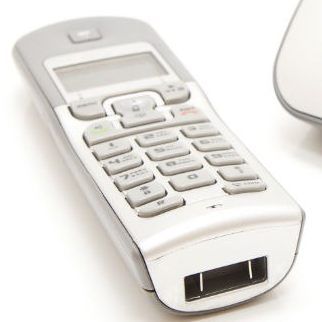 Die Abkürzung DECT steht heute für „Digital Enhanced Cordless Telecommunications“.