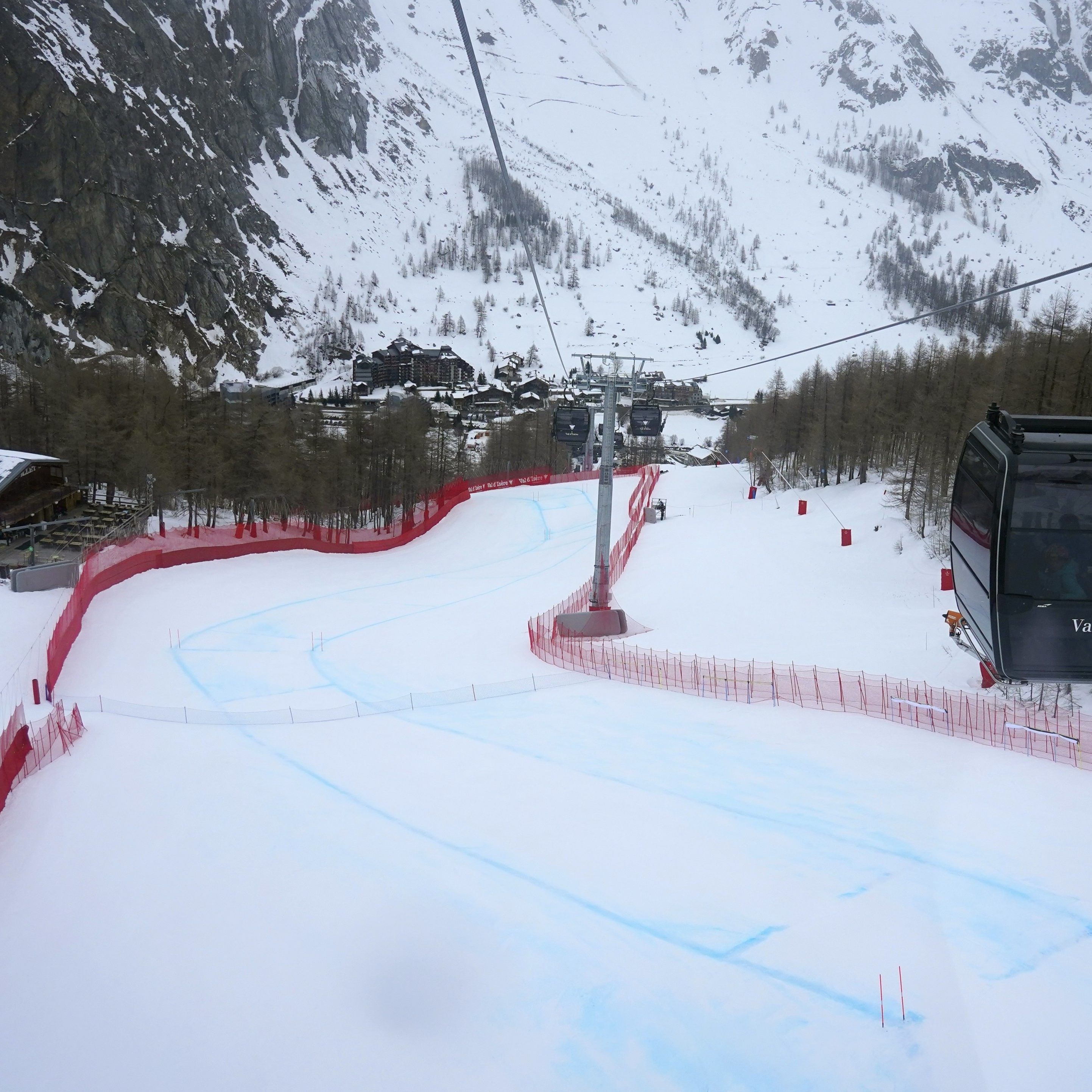 Damen-Abfahrt um eine Stunde verschoben.