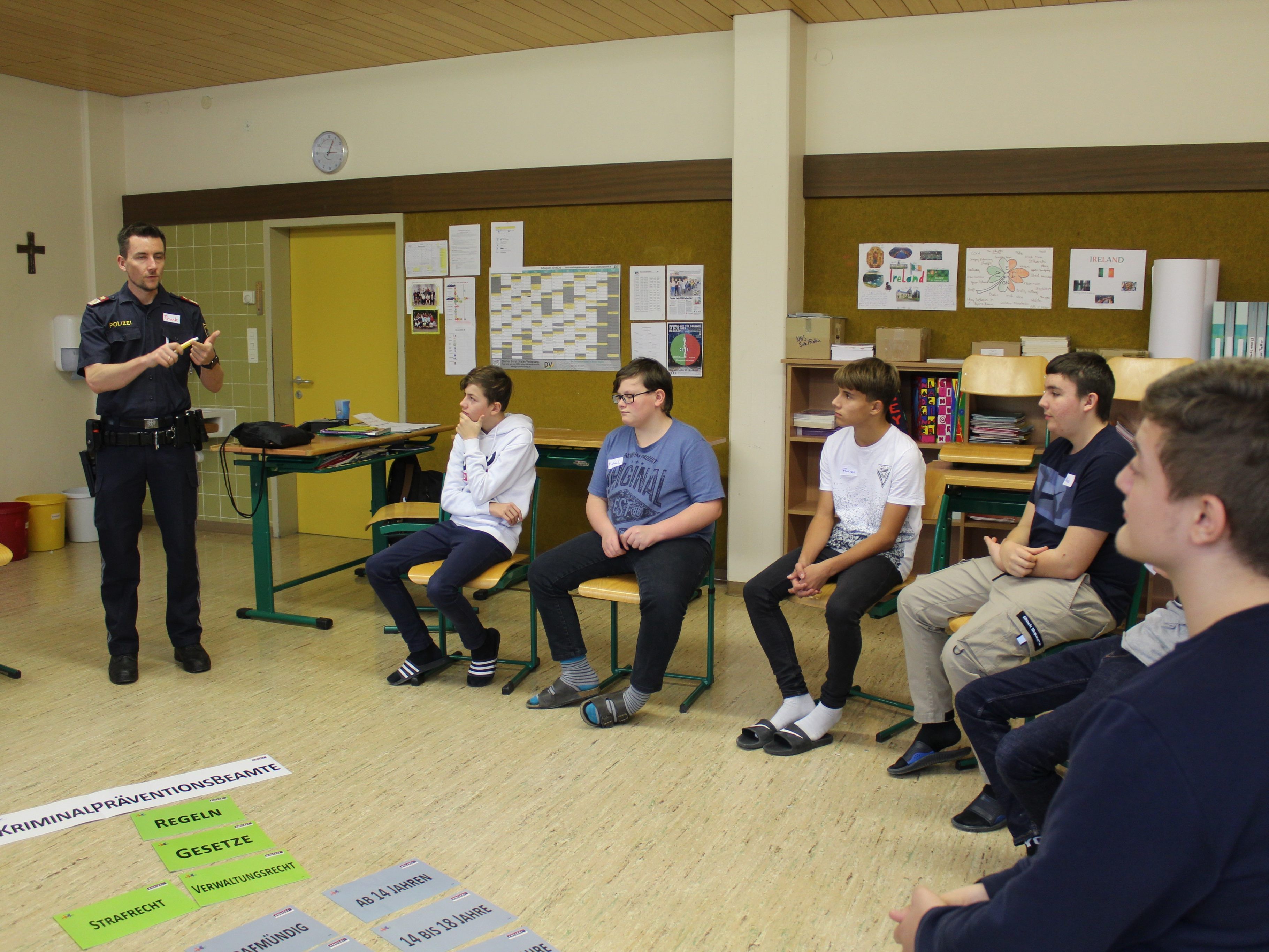 Schüler beschäftigen sich mit Jugendrecht