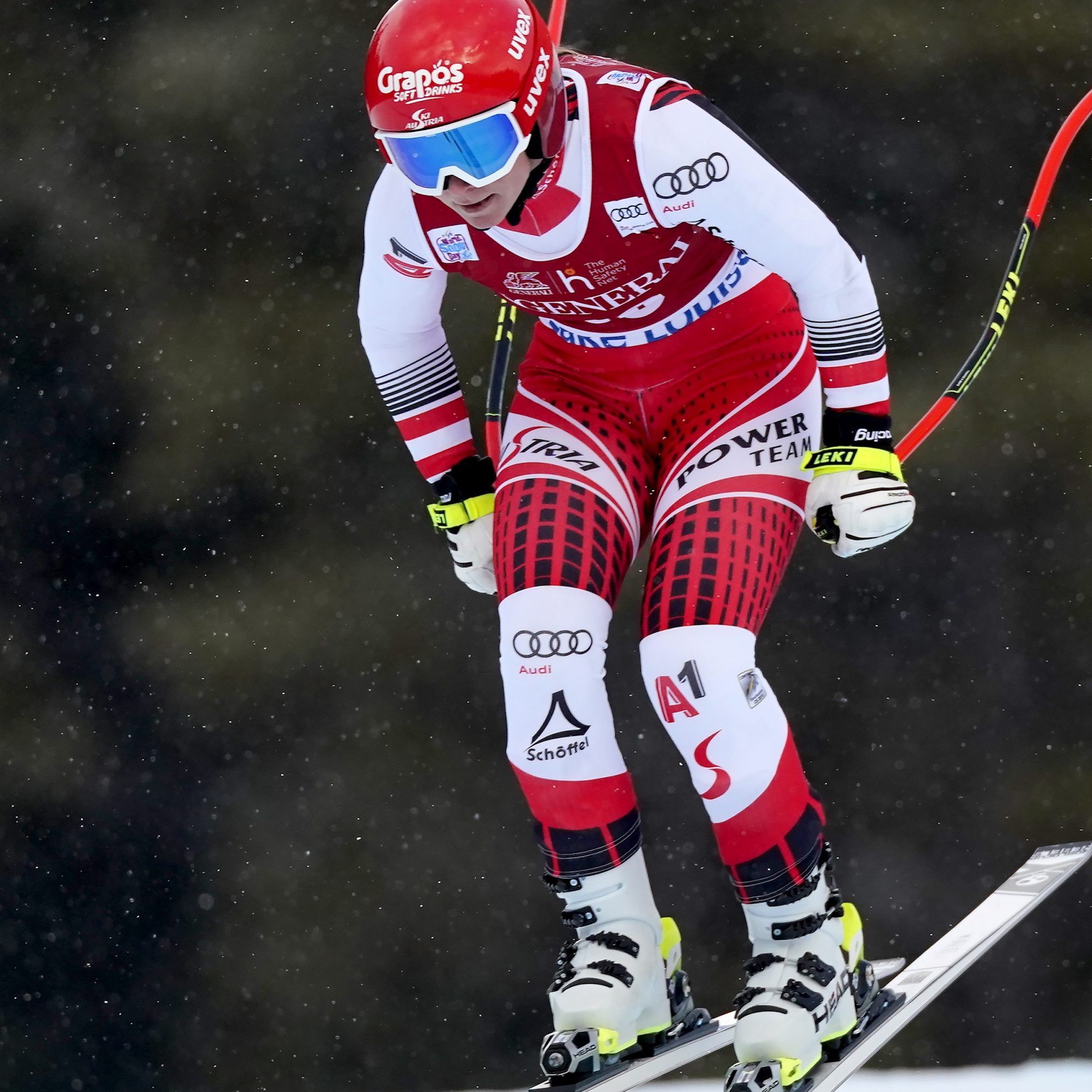 Ariane Rädler beim Abfahrtstraining in Lake Louise am Dienstag.