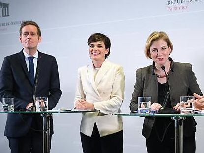 Schulterschluss von Rendi-Wagner und Meinl-Reisinger Schulterschluss von Rendi-Wagner und Meinl-Reisinger