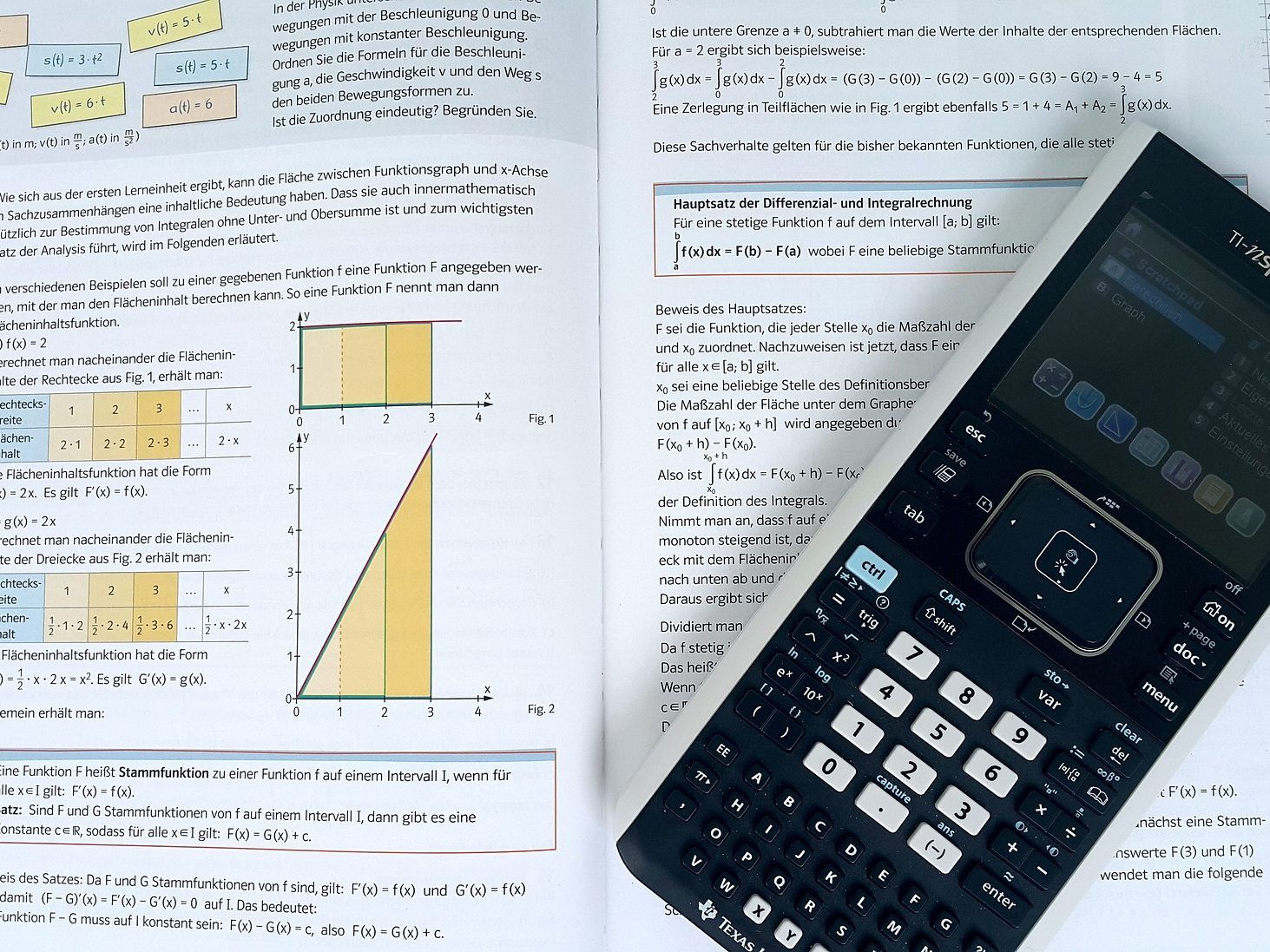Die Mathelehrerin soll jahrelang Schüler erniedrigt haben. Die Mathelehrerin soll jahrelang Schüler erniedrigt haben.