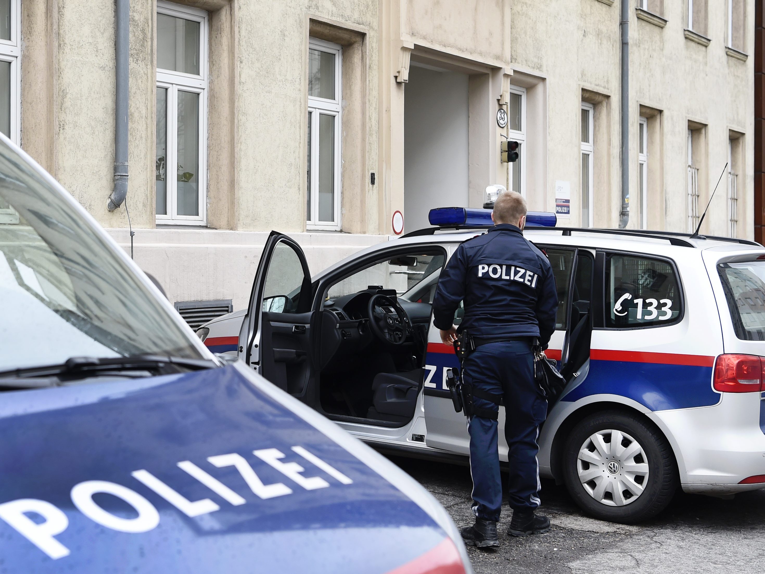 Die Polizei konnte den Teenager noch am Tatort festnehmen.