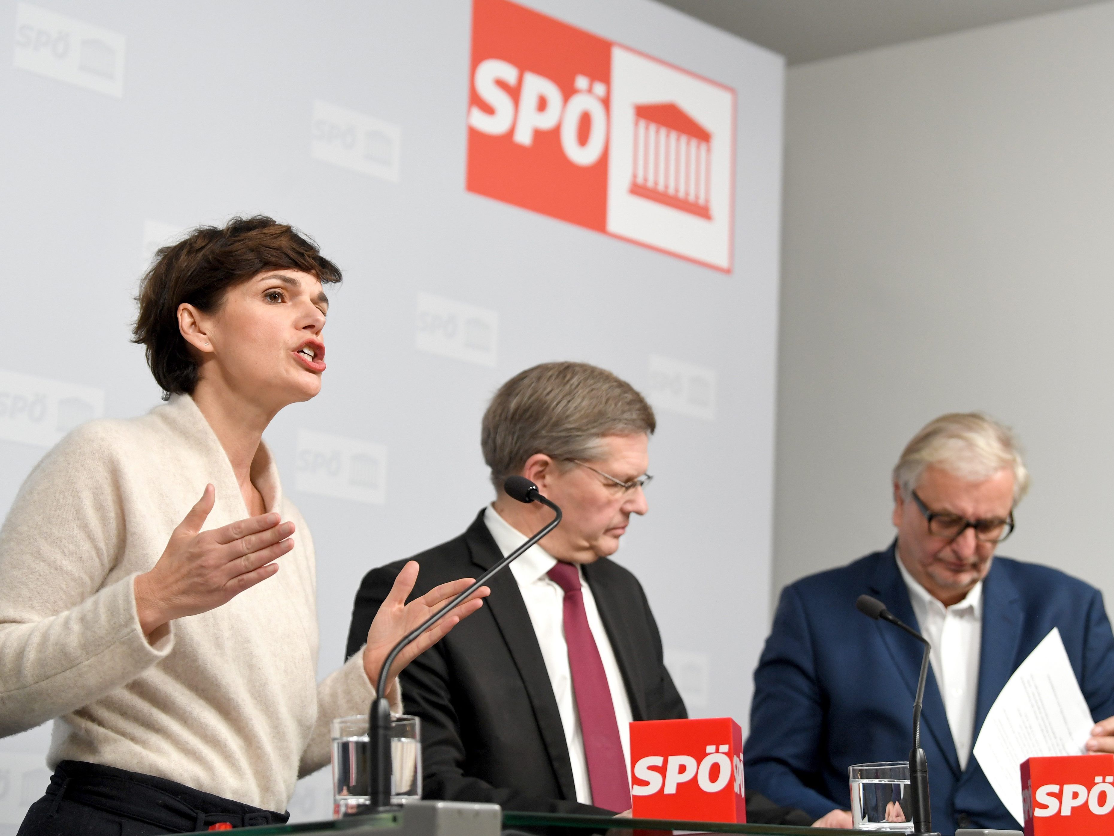 Das Präsidium hat gestern das neue SPÖ-Budget durchgebracht.